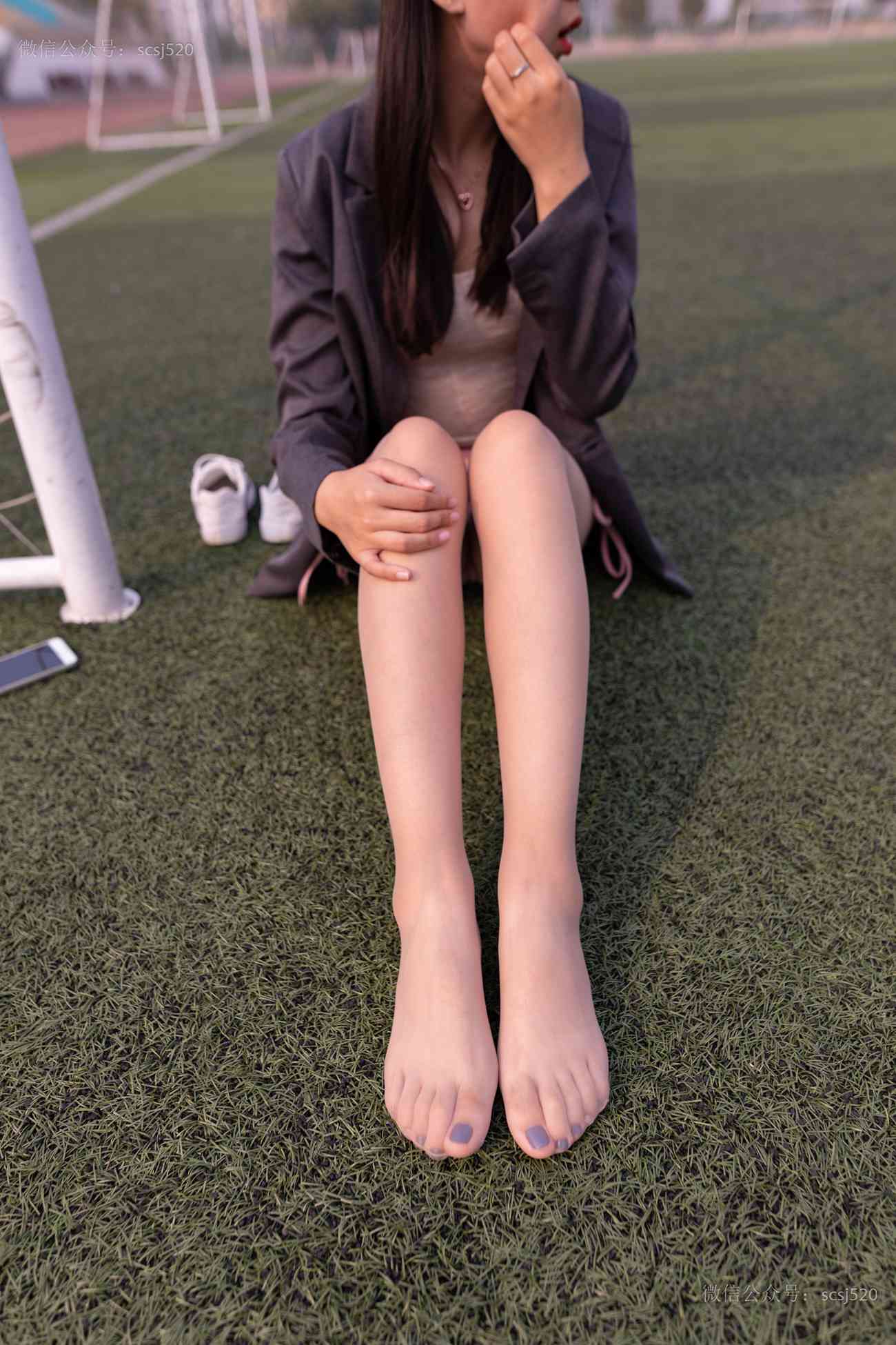 图片[32]-[LSS山茶摄影]NO.255 丝袜穿搭98[80P] – 速更版-美库