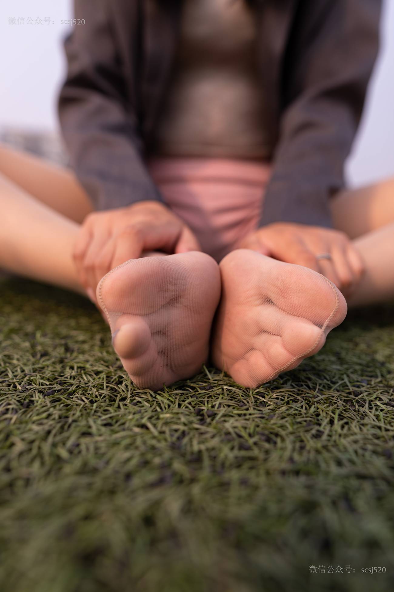 图片[37]-[LSS山茶摄影]NO.255 丝袜穿搭98[80P] – 速更版-美库