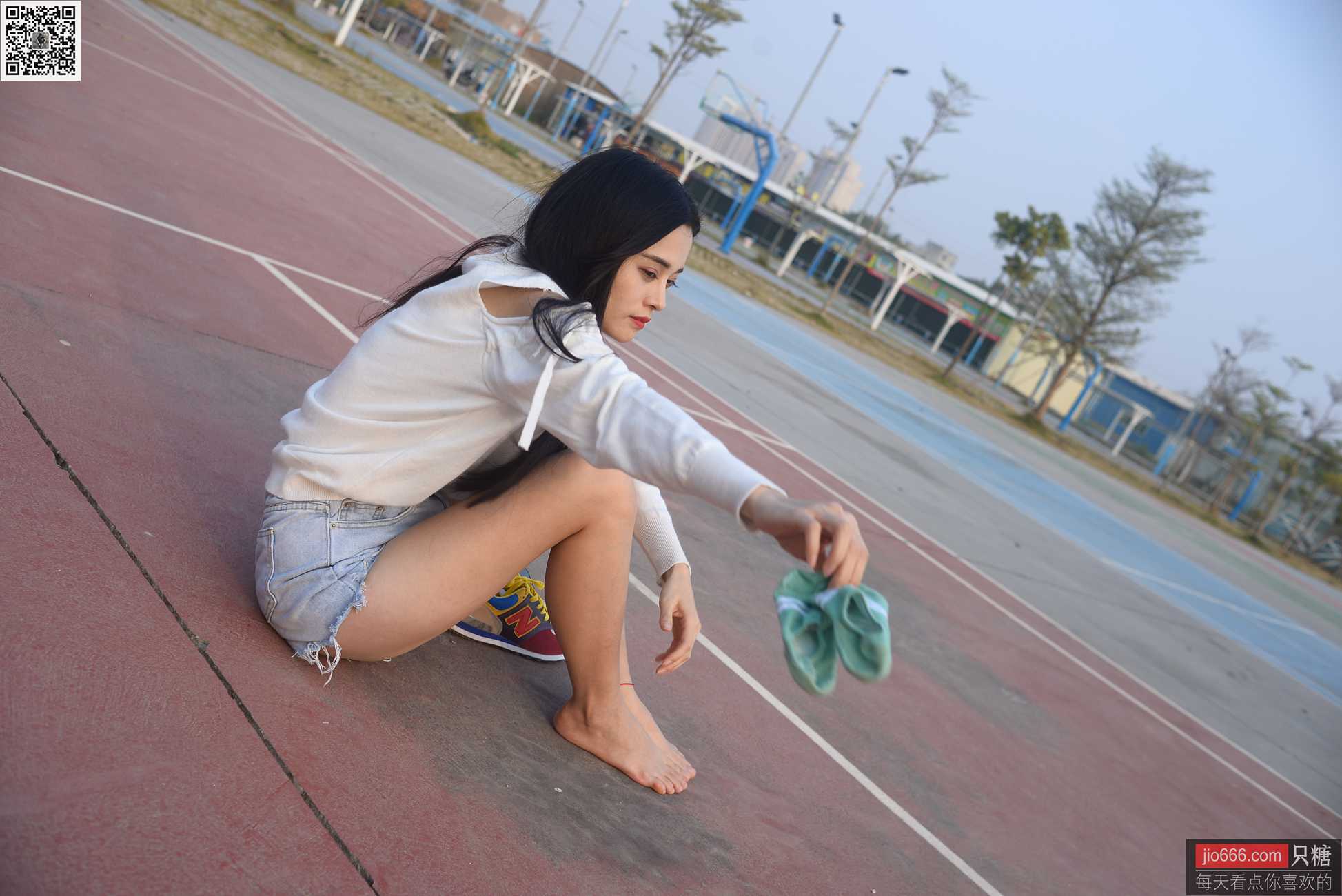 图片[153]-[只糖棉袜]NO.161 文文 我等你一个冬天[209P] – 速更版-美库