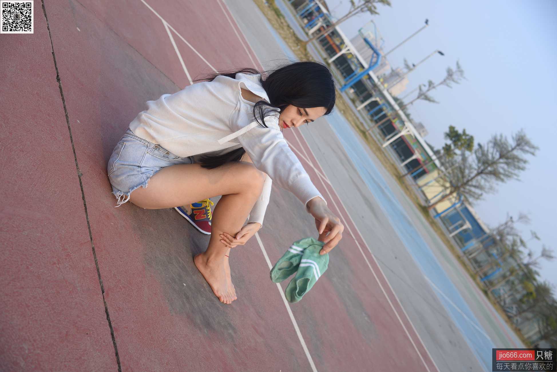 图片[154]-[只糖棉袜]NO.161 文文 我等你一个冬天[209P] – 速更版-美库