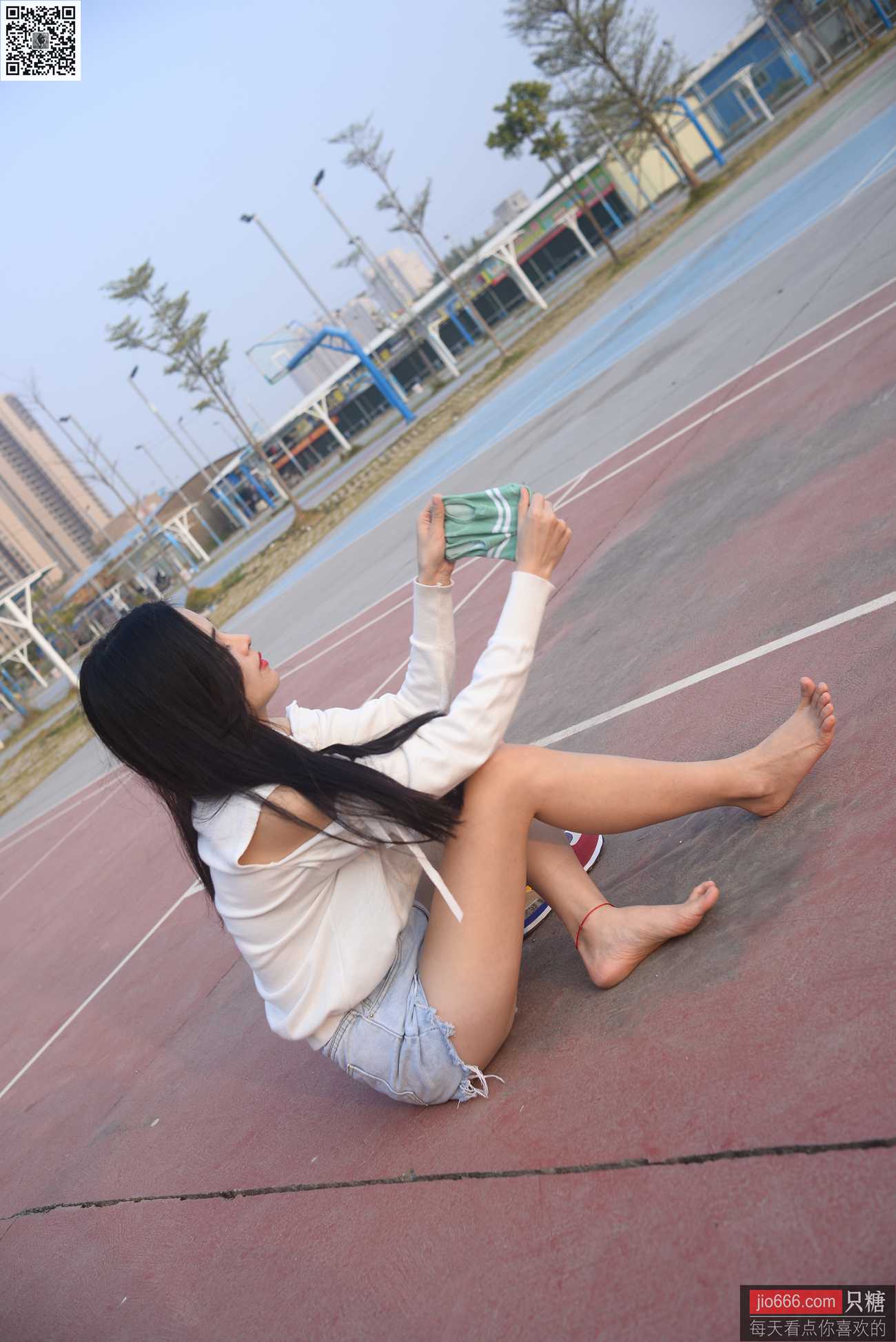 图片[159]-[只糖棉袜]NO.161 文文 我等你一个冬天[209P] – 速更版-美库