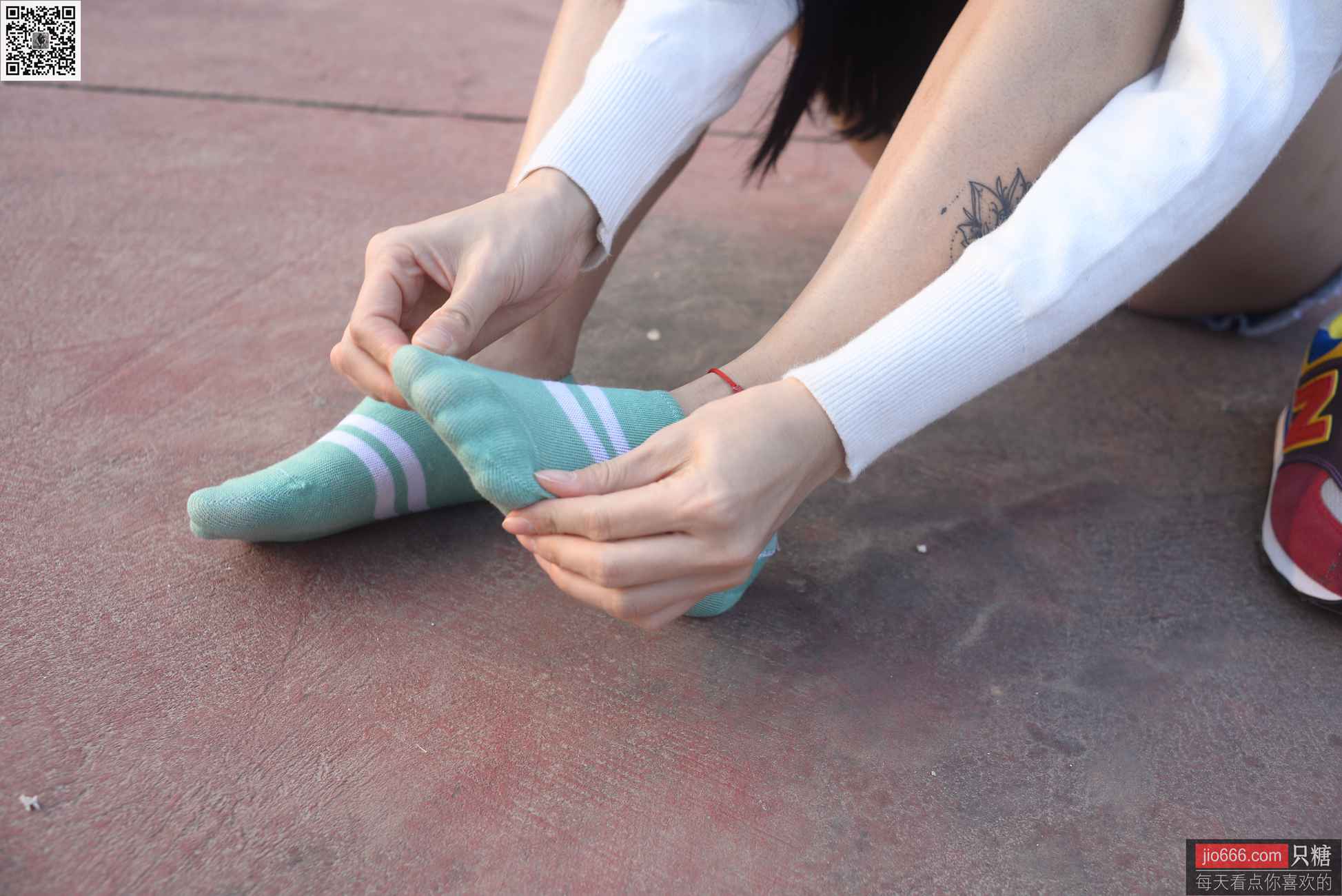 图片[193]-[只糖棉袜]NO.161 文文 我等你一个冬天[209P] – 速更版-美库