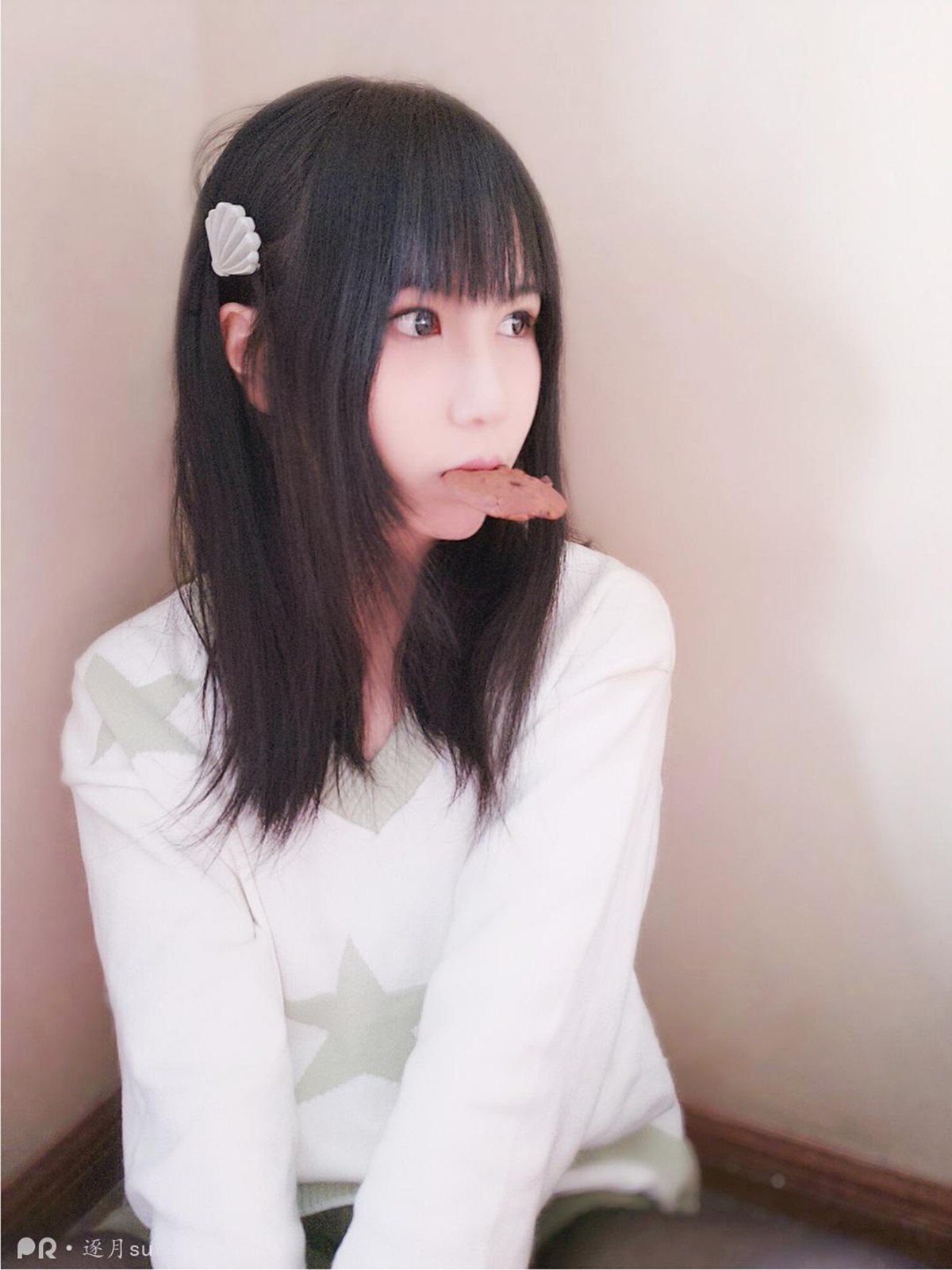 图片[12]-逐月su – 听撕丝袜的声音还真是爽 [23P] – 速更版-美库