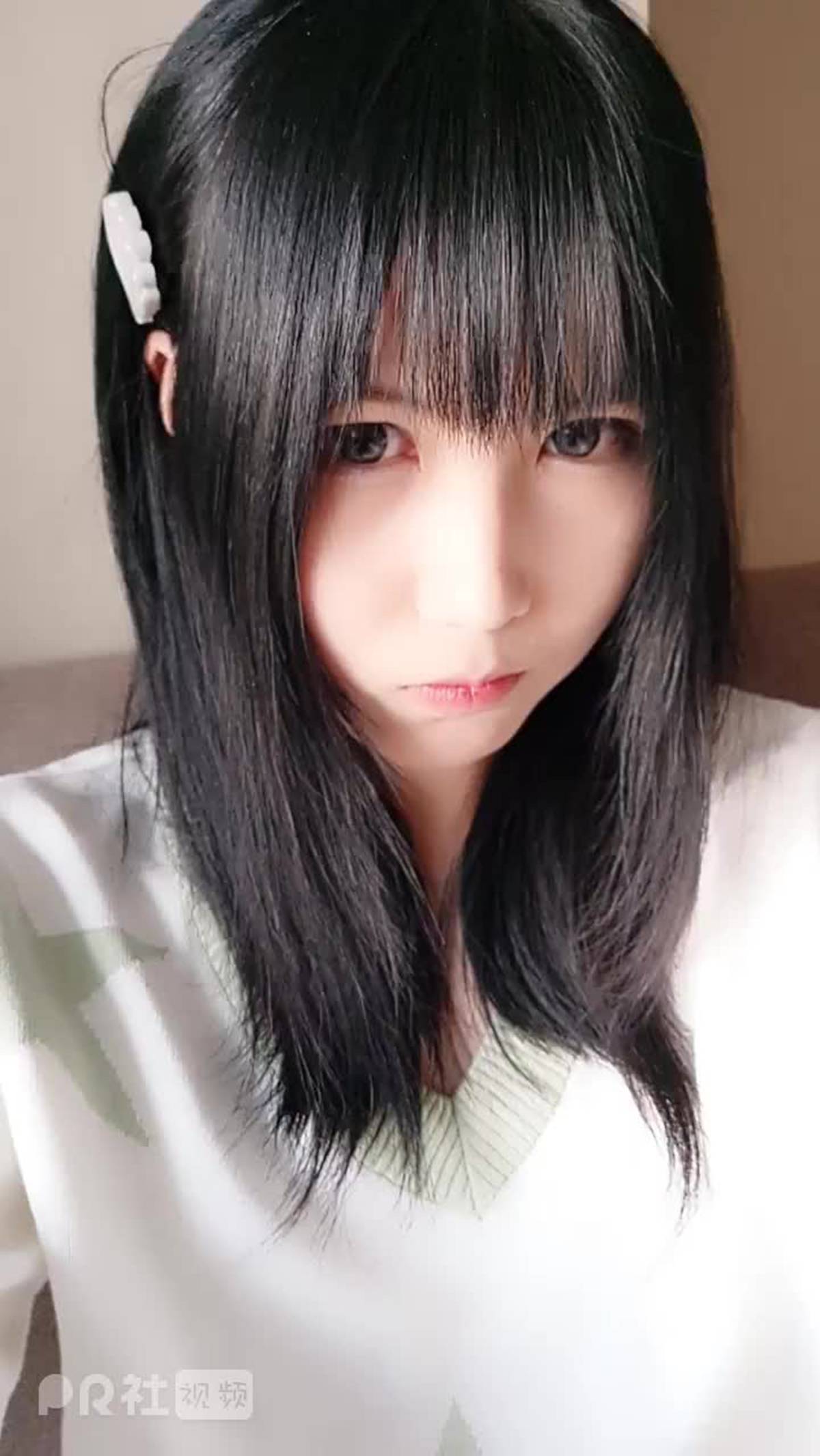 图片[23]-逐月su – 听撕丝袜的声音还真是爽 [23P] – 速更版-美库