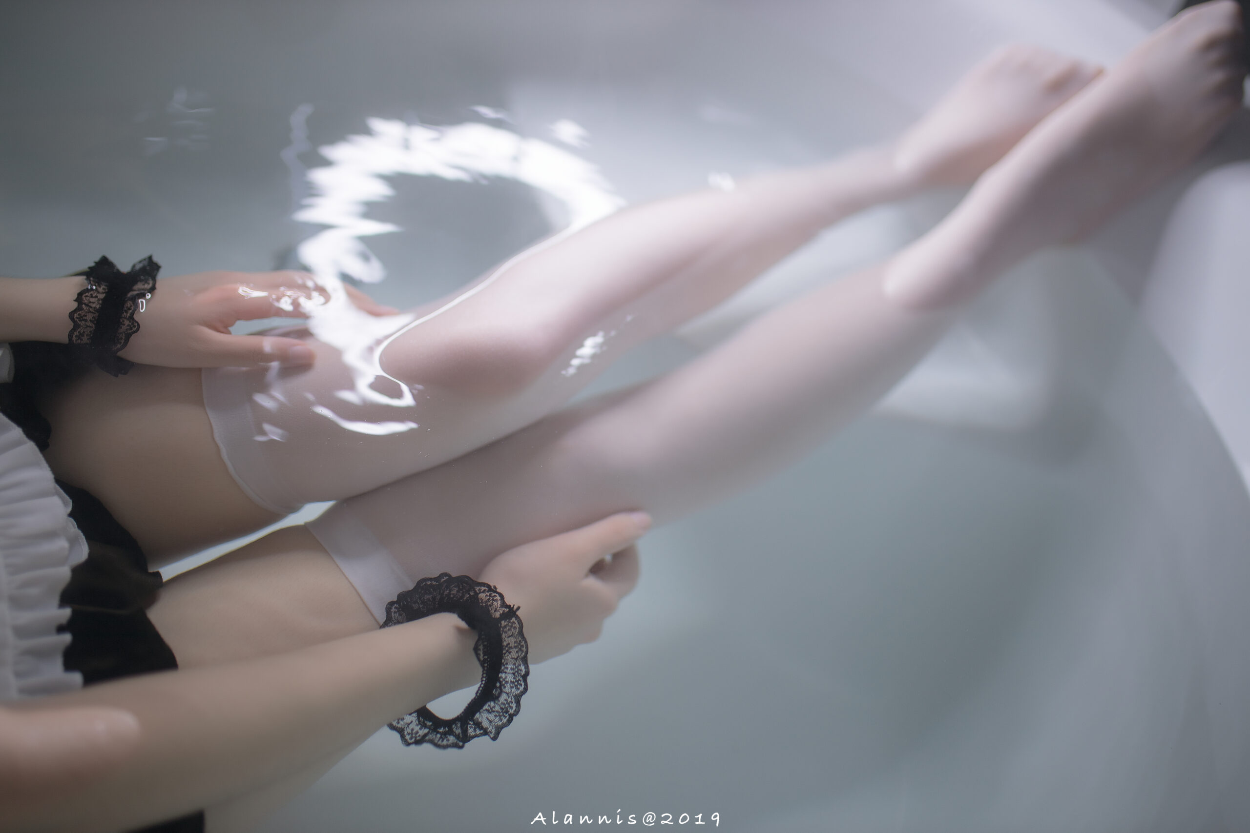 图片[15]-Cos小姐姐雪琪 女仆水下版 [29P] – 速更版-美库