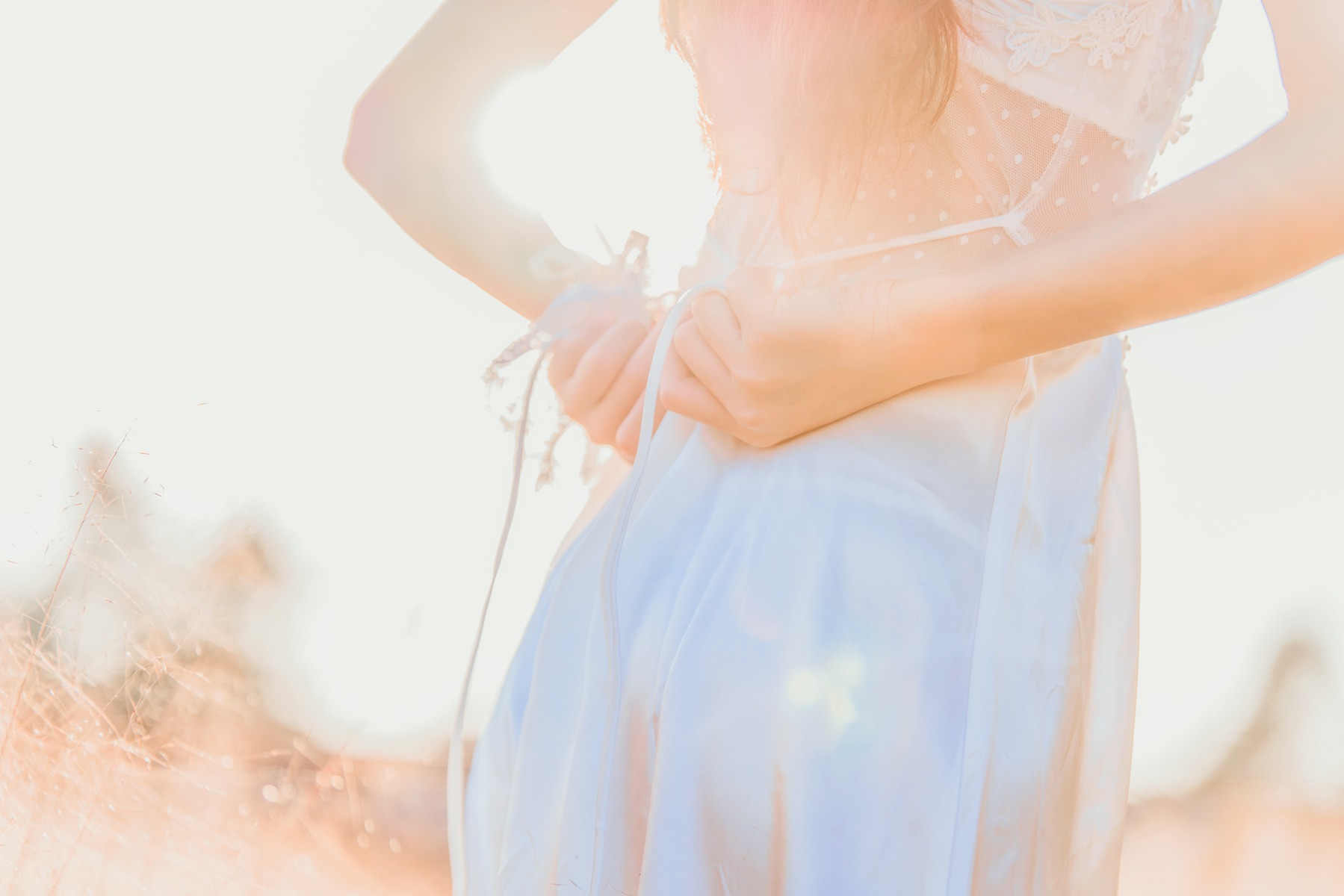 图片[22]-桜桃喵 冬眠 麦田白裙下 [45P] – 速更版-美库