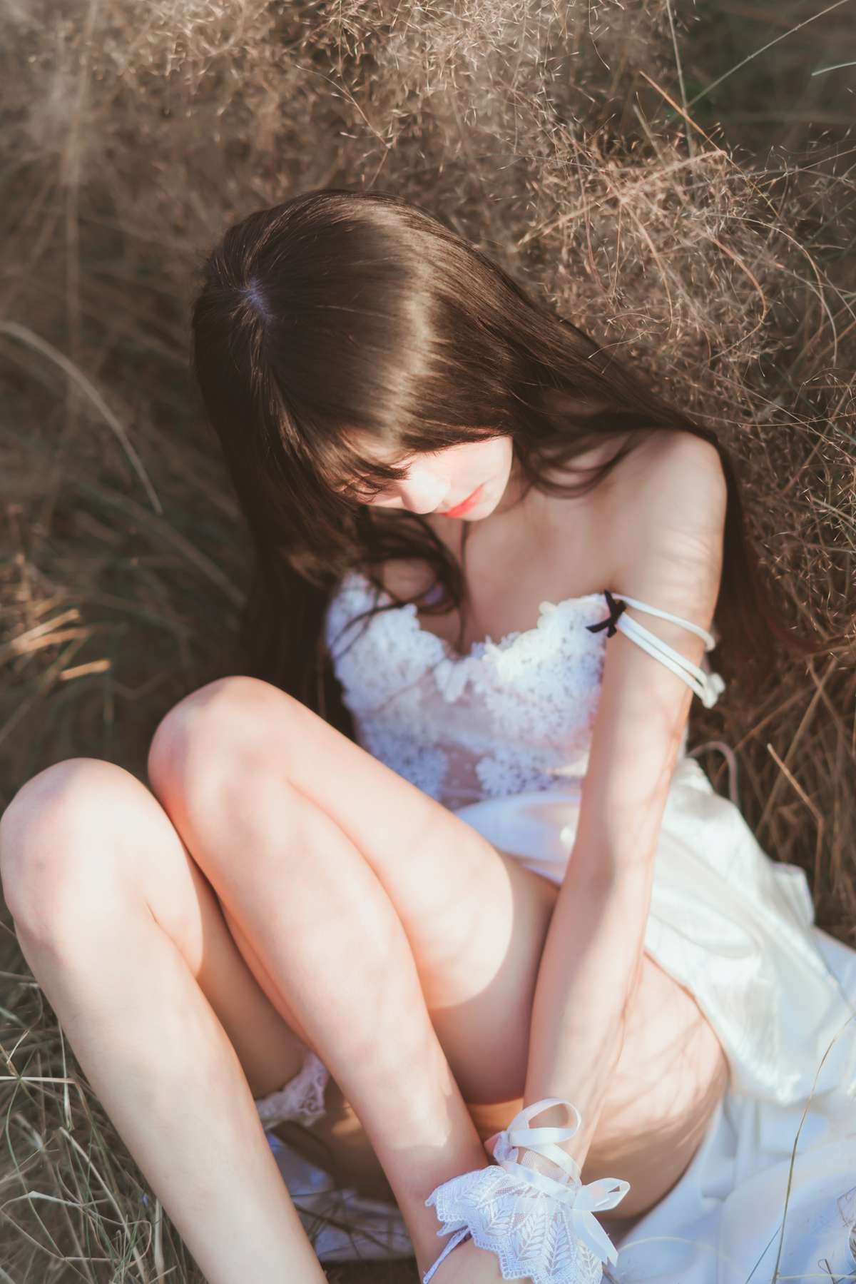 图片[31]-桜桃喵 冬眠 麦田白裙下 [45P] – 速更版-美库