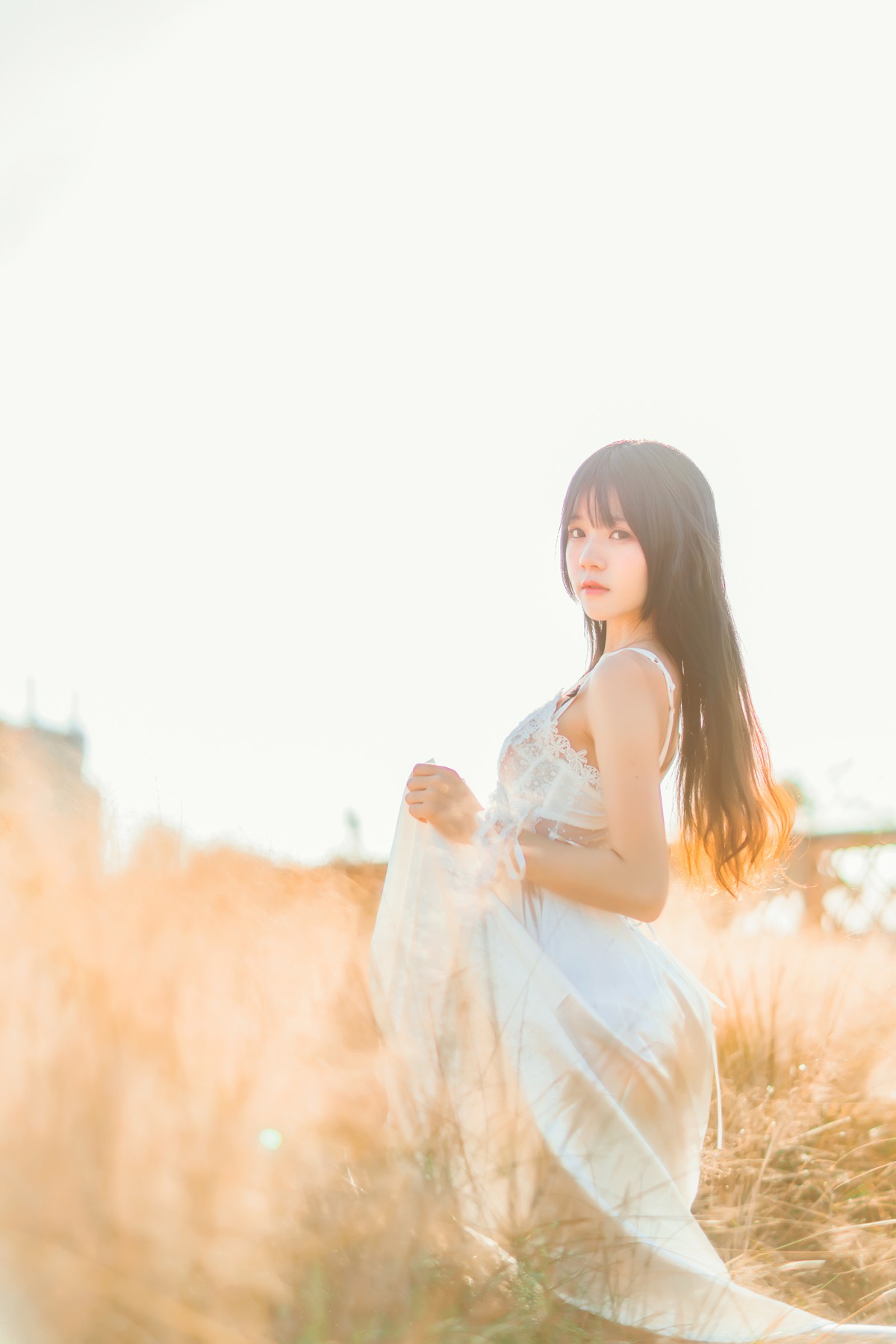 图片[38]-桜桃喵 冬眠 麦田白裙下 [45P] – 速更版-美库