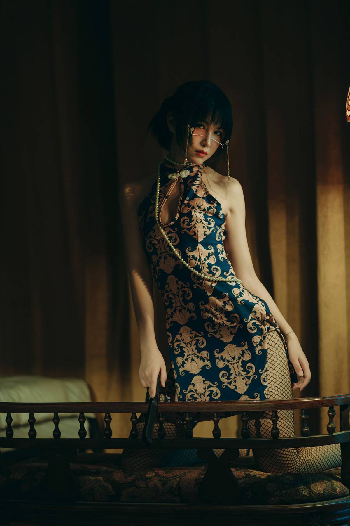 图片[10]-逐月Su 渔网袜 短旗袍 [37P] – 速更版-美库