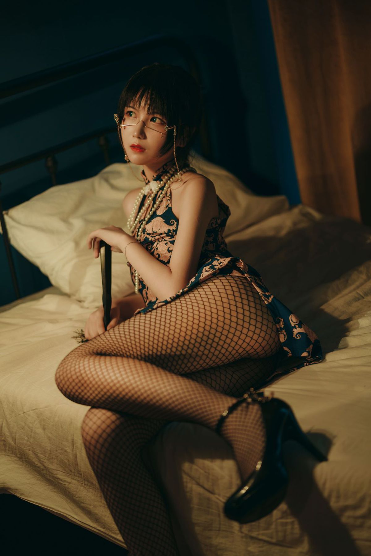 图片[31]-逐月Su 渔网袜 短旗袍 [37P] – 速更版-美库