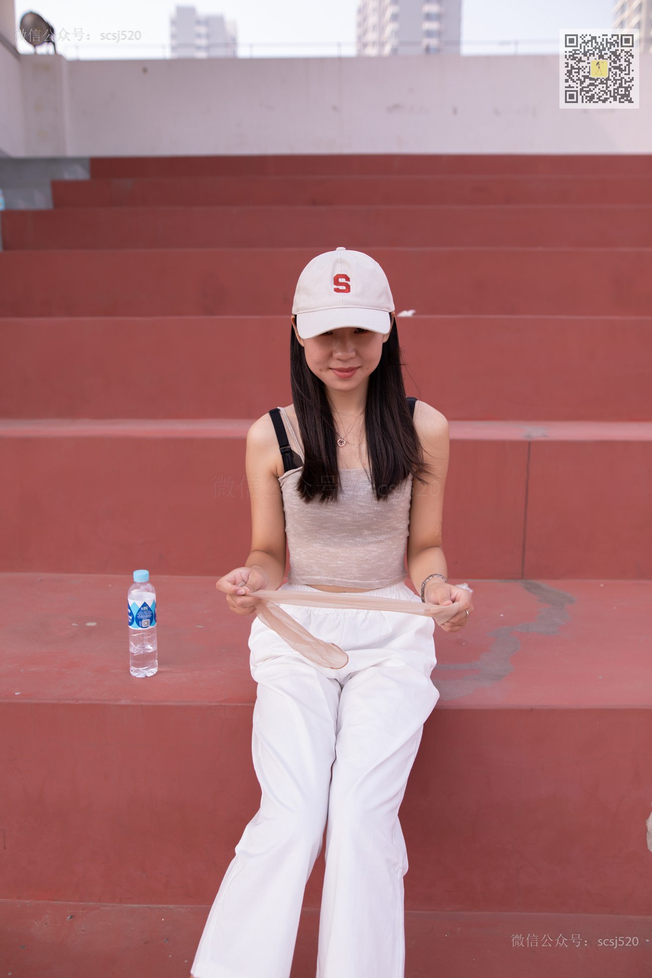 图片[93]-[LSS山茶摄影]NO.267 丝袜穿搭110[94P] – 速更版-美库