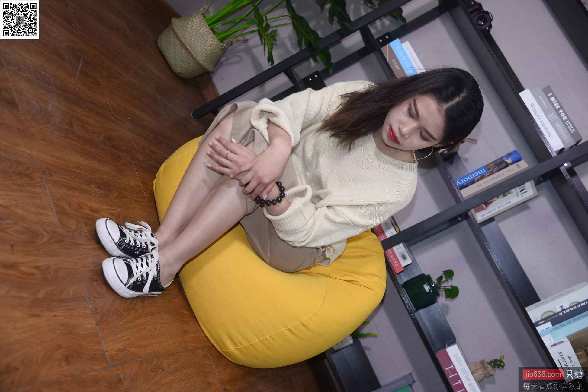 图片[28]-[只糖棉袜]NO.165 苏瑶 有趣的灵魂终会遇见[205P] – 速更版-美库