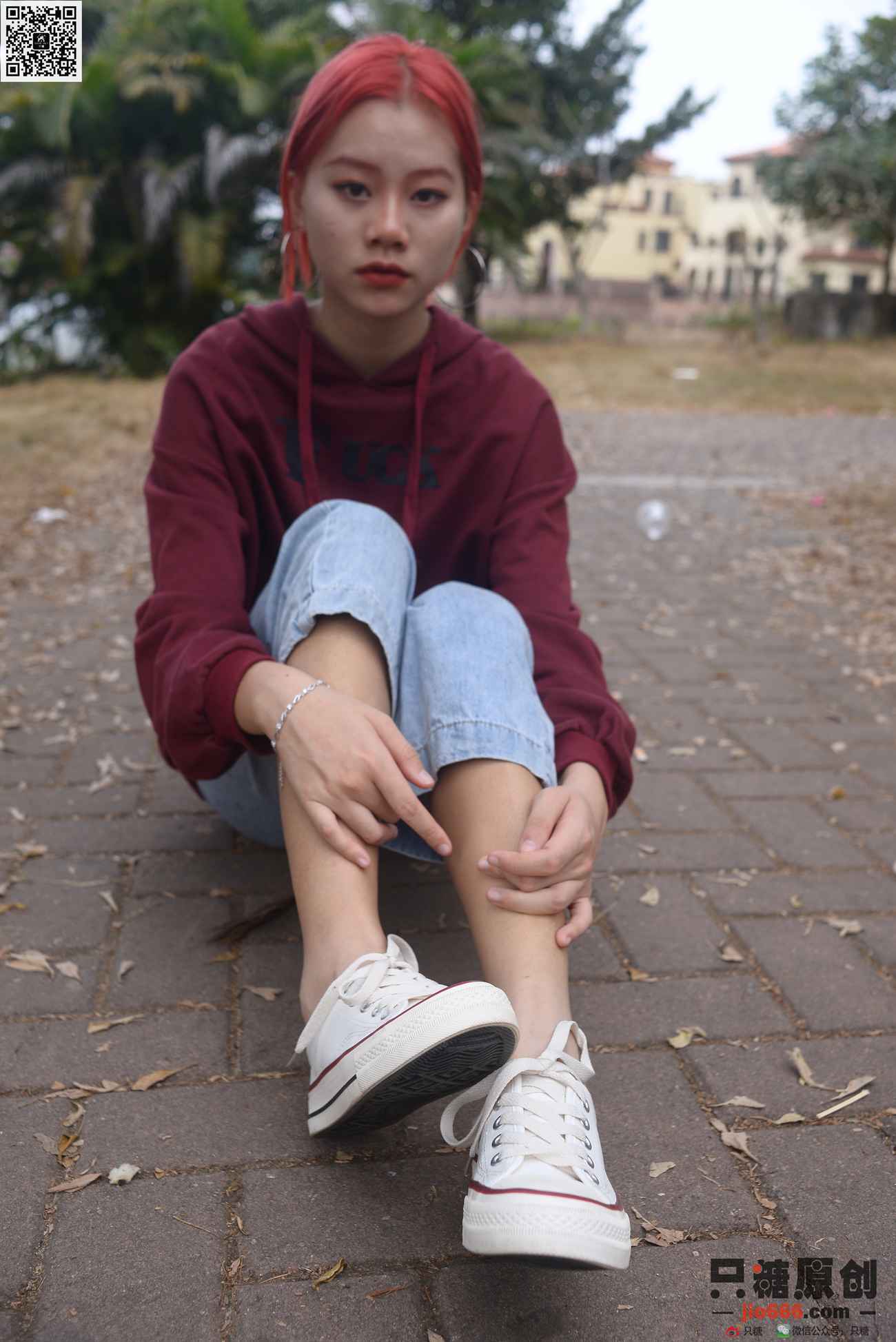 图片[20]-[只糖棉袜]NO.166 彤彤 尘埃里的花朵[211P] – 速更版-美库