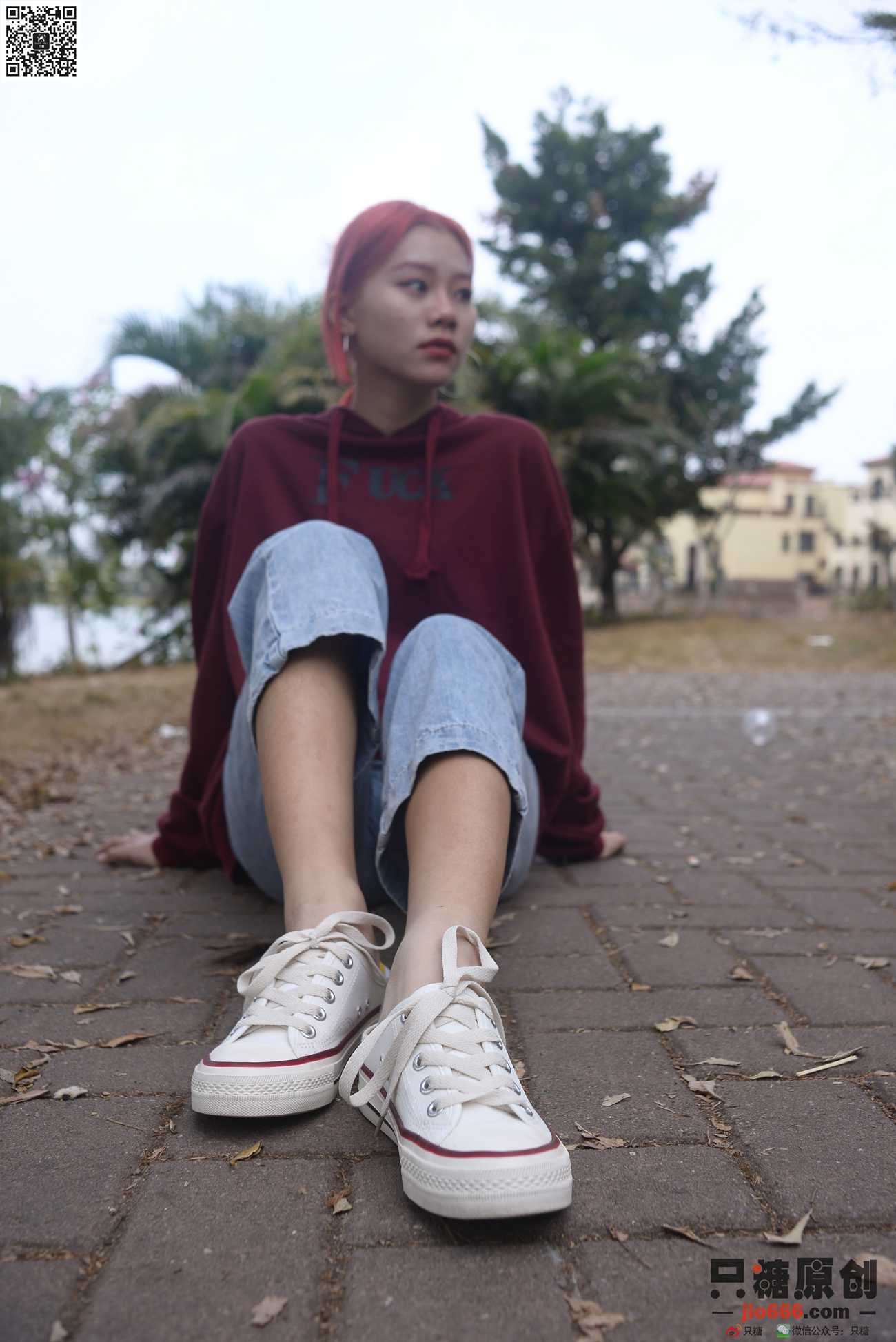 图片[24]-[只糖棉袜]NO.166 彤彤 尘埃里的花朵[211P] – 速更版-美库