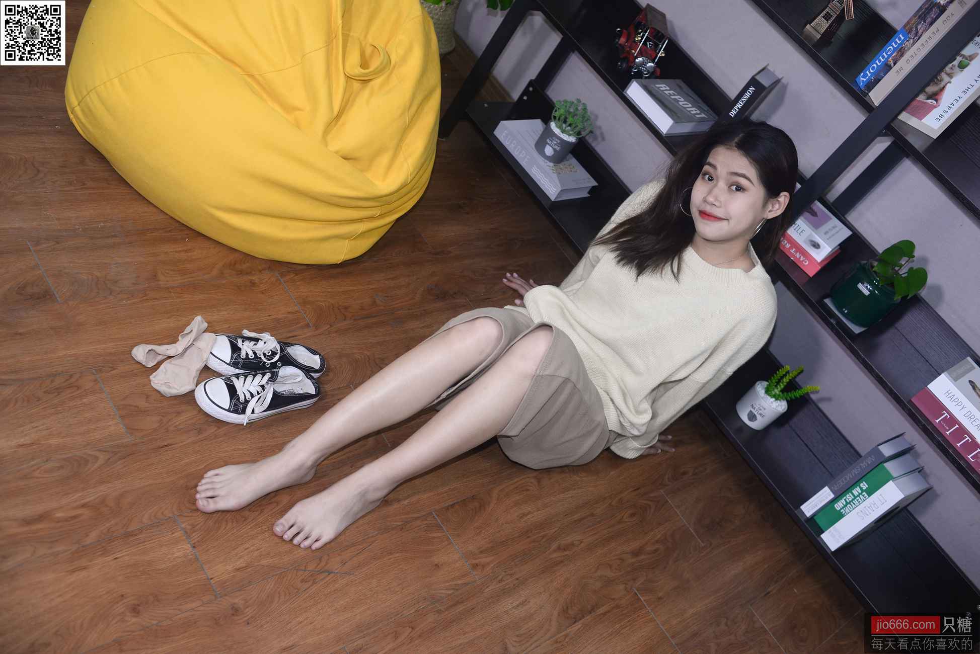 图片[169]-[只糖棉袜]NO.165 苏瑶 有趣的灵魂终会遇见[205P] – 速更版-美库