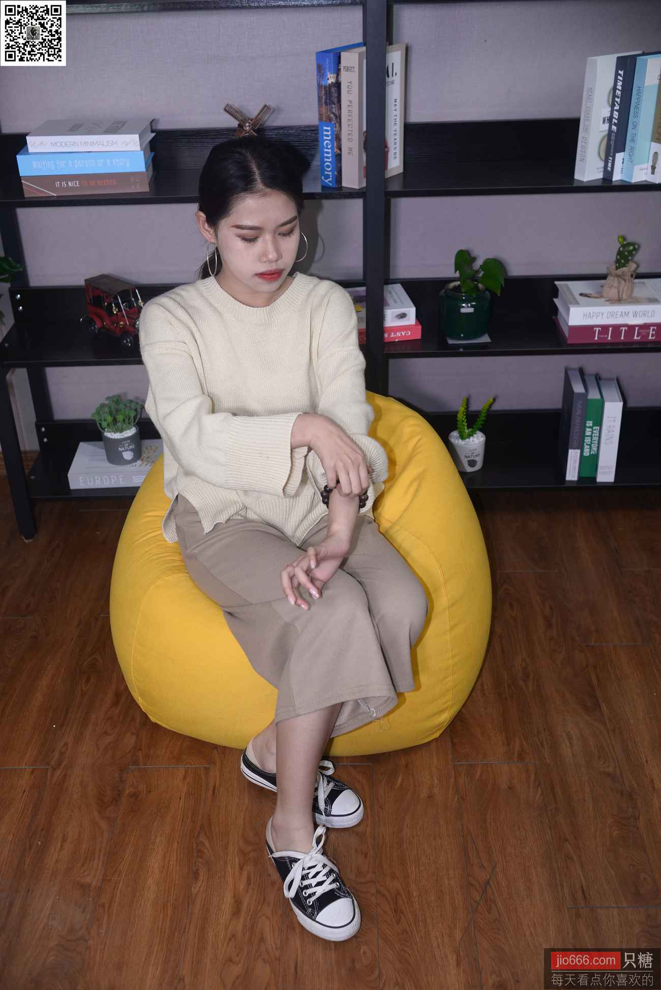 图片[196]-[只糖棉袜]NO.165 苏瑶 有趣的灵魂终会遇见[205P] – 速更版-美库