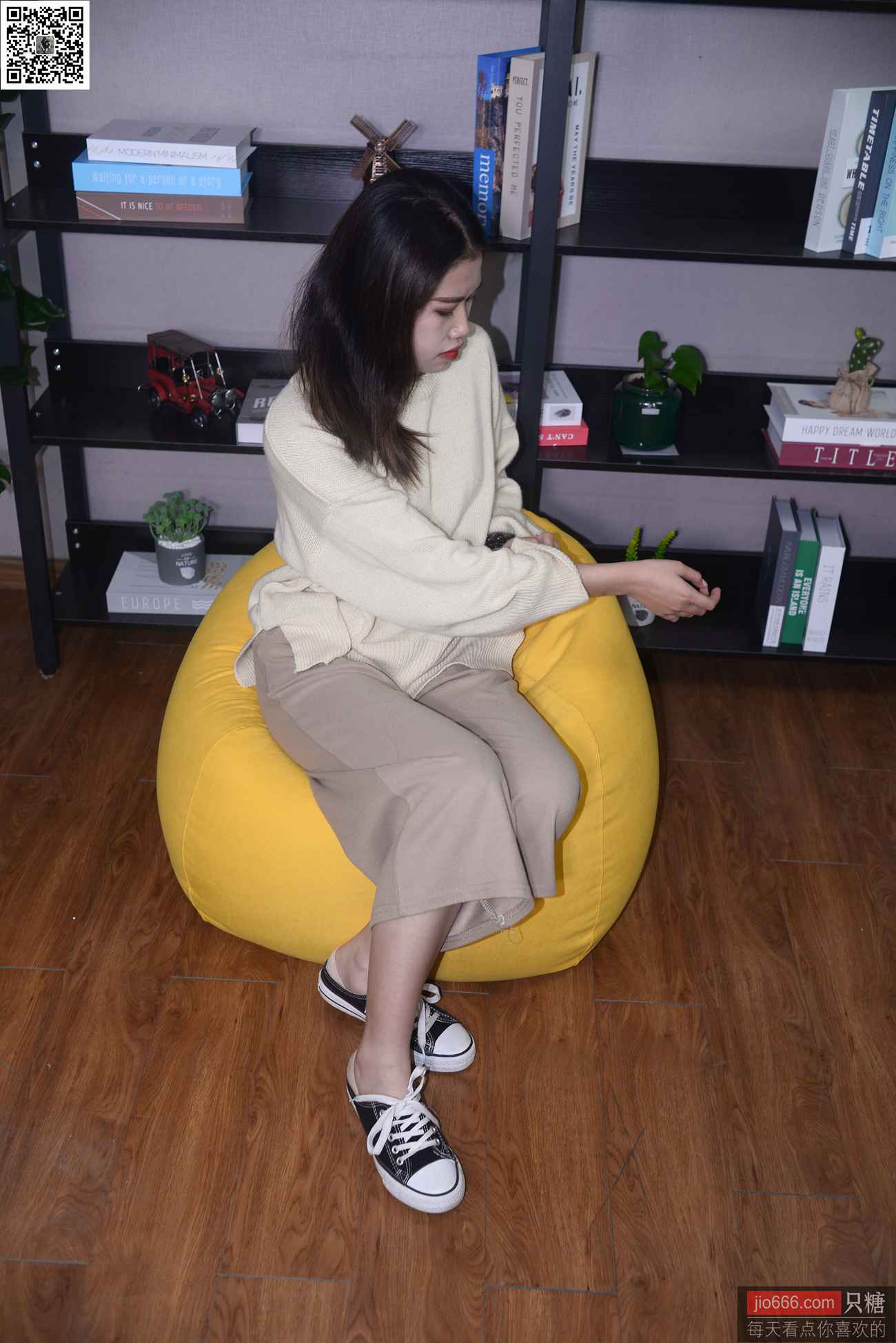 图片[197]-[只糖棉袜]NO.165 苏瑶 有趣的灵魂终会遇见[205P] – 速更版-美库