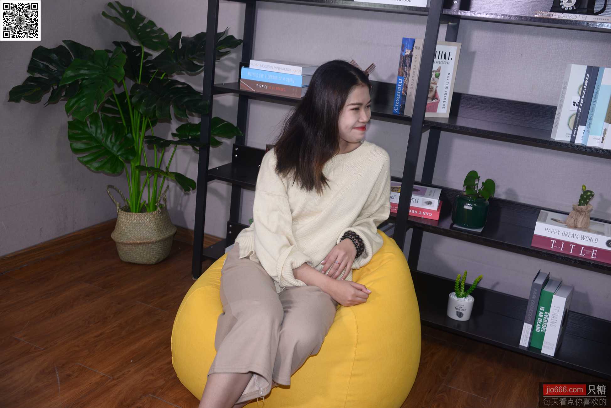 图片[198]-[只糖棉袜]NO.165 苏瑶 有趣的灵魂终会遇见[205P] – 速更版-美库