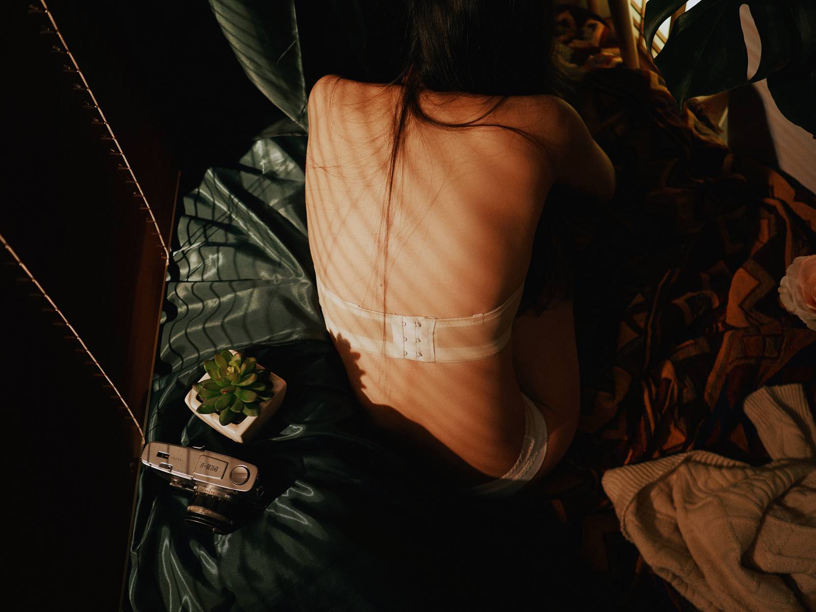 图片[14]-Shika小鹿鹿 20万粉丝福利[23P] – 速更版-美库