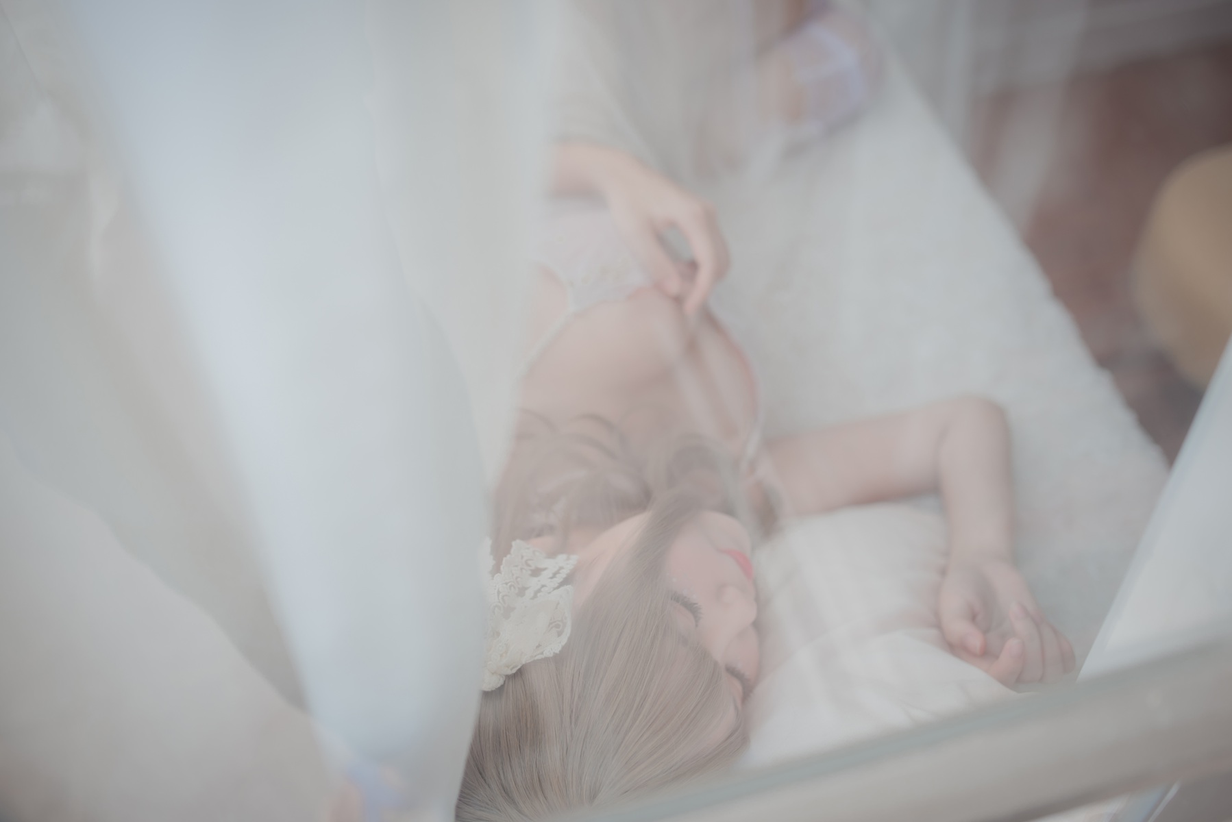 图片[19]-Yoko宅夏Cos – 白色丝质连衣裙 [26P-161MB] – 速更版-美库