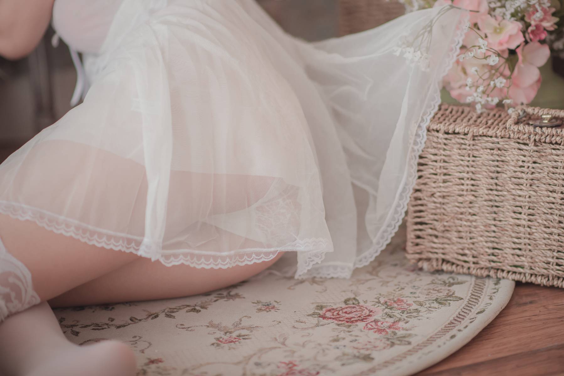 图片[27]-Yoko宅夏Cos – 白色丝质连衣裙 [26P-161MB] – 速更版-美库