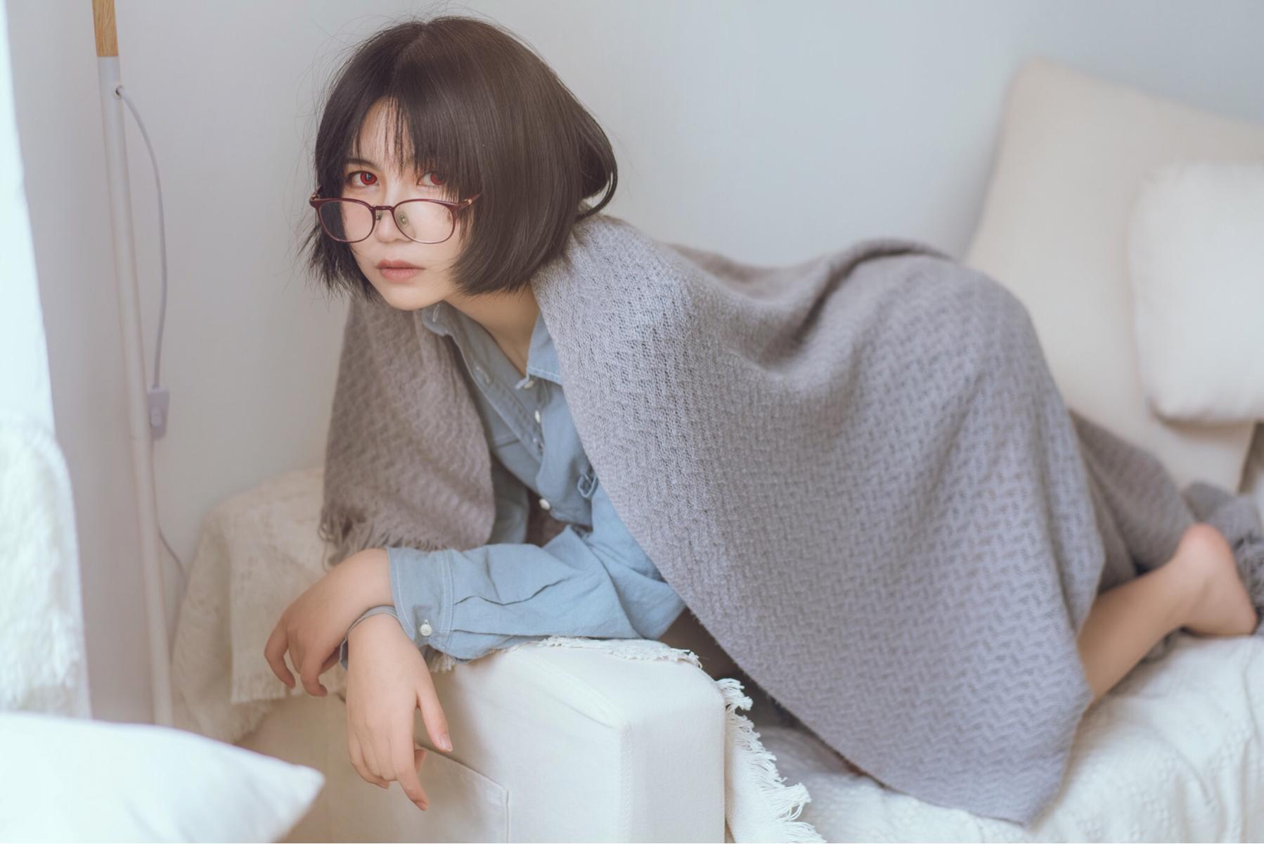 图片[10]-逐月Su 蓝色衬衫发布 [22P] – 速更版-美库