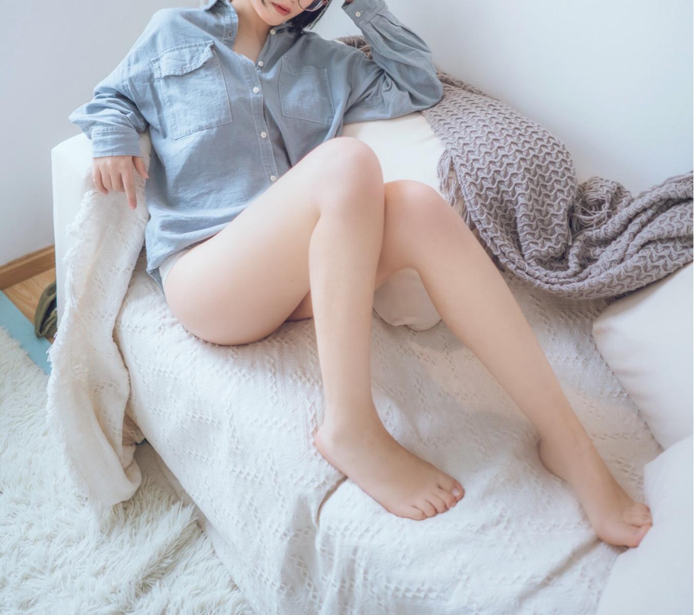 图片[13]-逐月Su 蓝色衬衫发布 [22P] – 速更版-美库