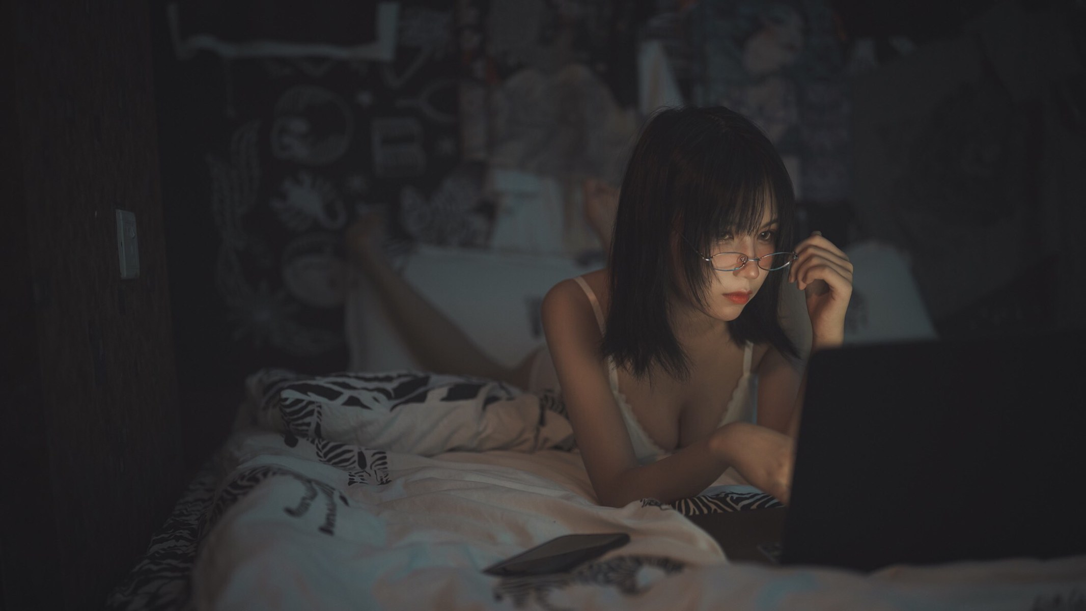 图片[44]-逐月Su OL日常 [51P] – 速更版-美库