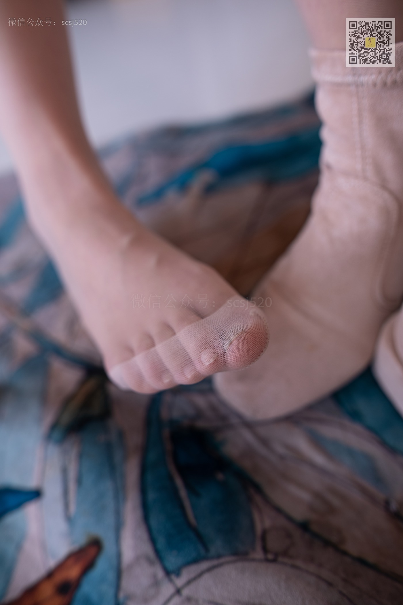 图片[21]-[LSS山茶摄影]NO.276 左左 自己穿丝袜来拍摄[79P] – 速更版-美库