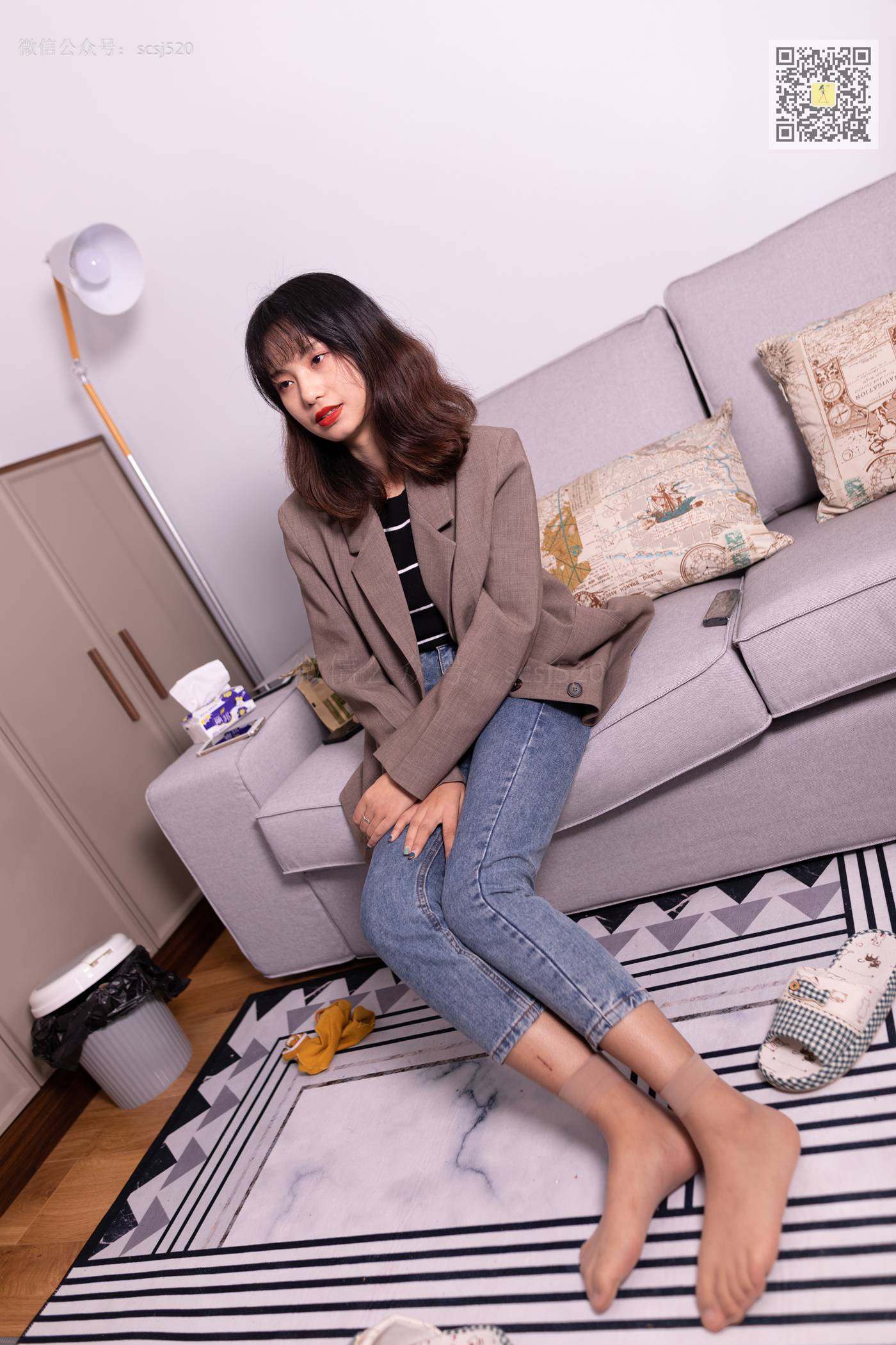 图片[25]-[LSS山茶摄影]NO.278 婷婷 丝袜棉袜哪个是你最爱[82P] – 速更版-美库