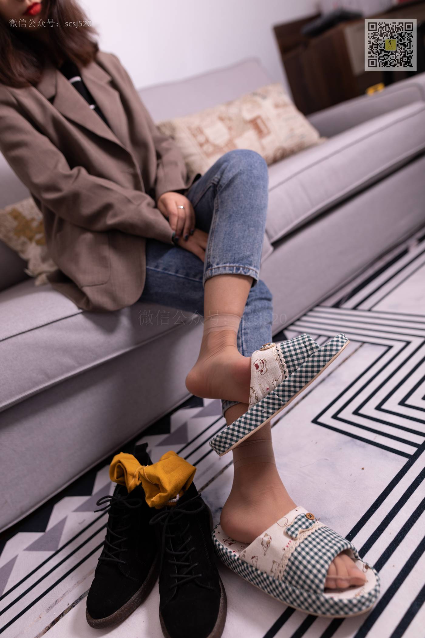 图片[33]-[LSS山茶摄影]NO.278 婷婷 丝袜棉袜哪个是你最爱[82P] – 速更版-美库