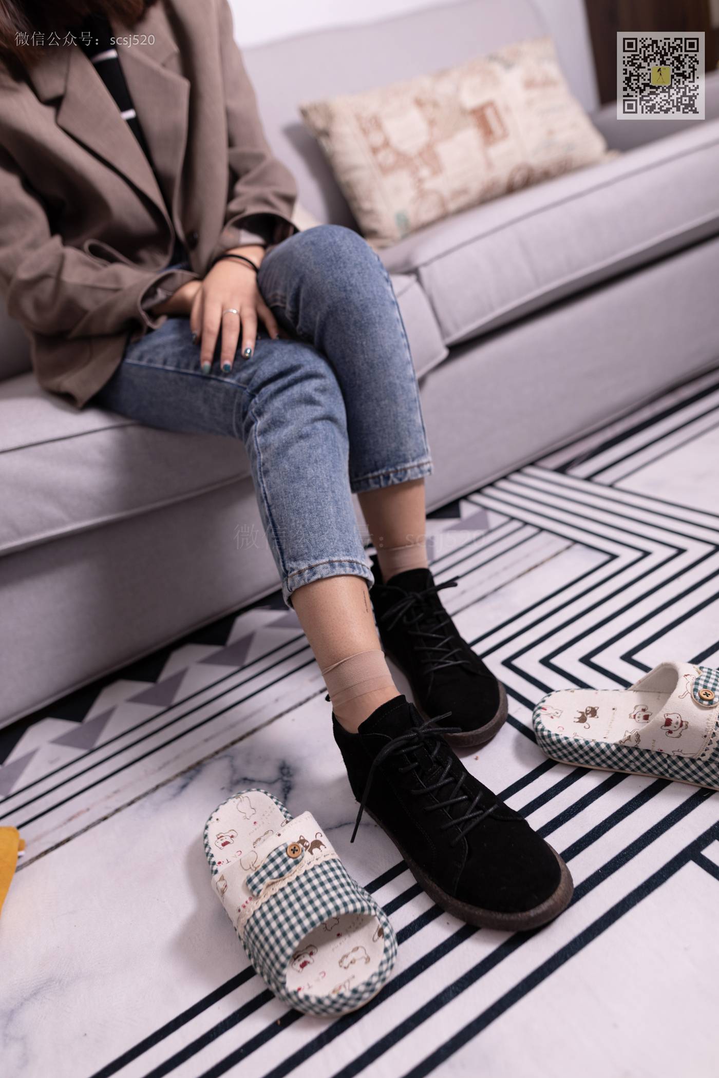 图片[35]-[LSS山茶摄影]NO.278 婷婷 丝袜棉袜哪个是你最爱[82P] – 速更版-美库