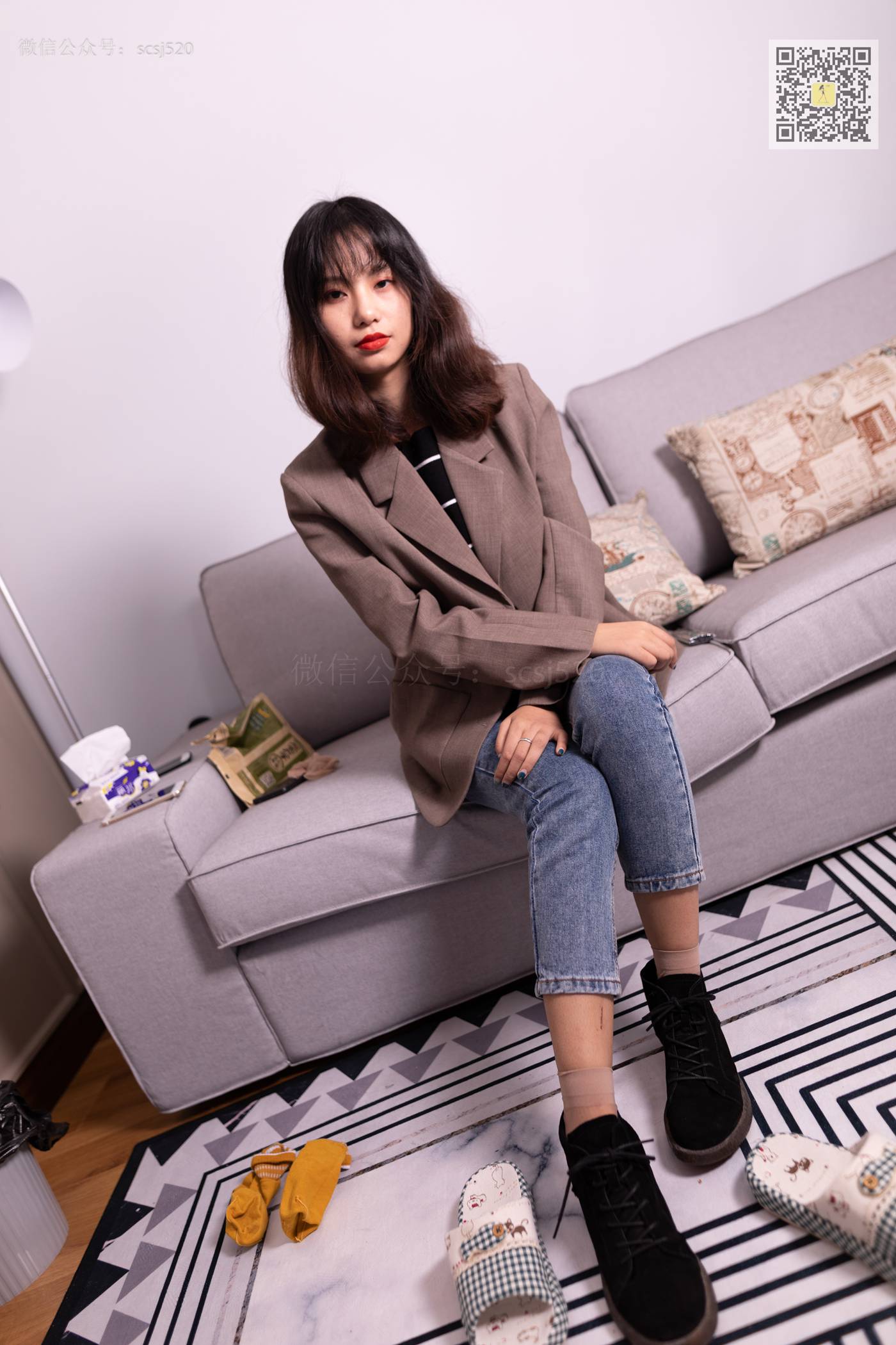 图片[37]-[LSS山茶摄影]NO.278 婷婷 丝袜棉袜哪个是你最爱[82P] – 速更版-美库