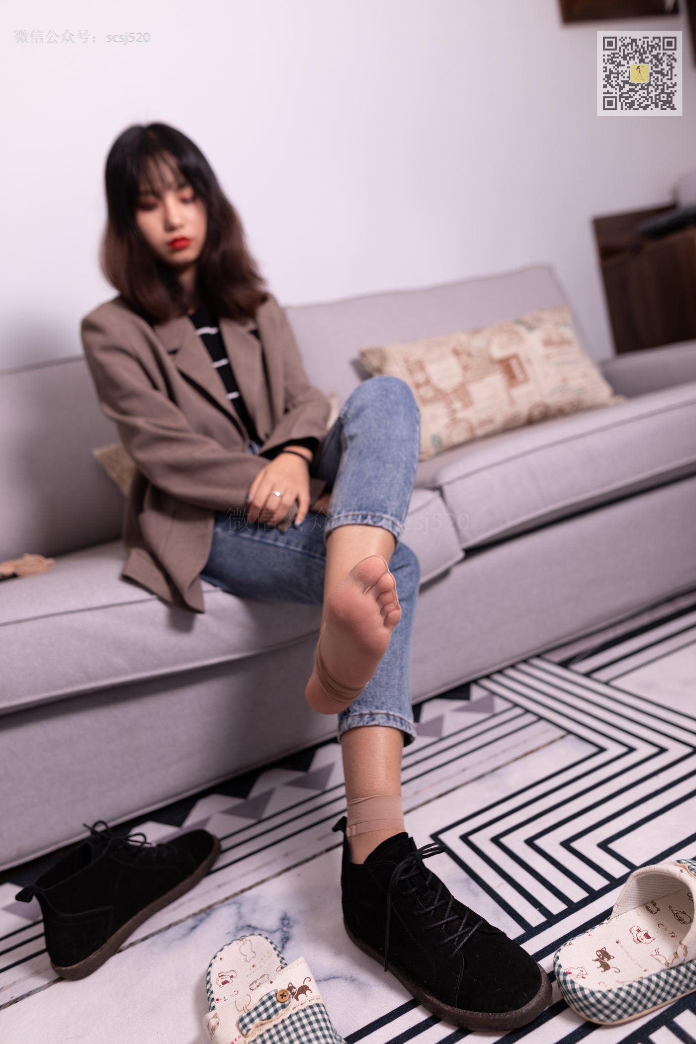 图片[50]-[LSS山茶摄影]NO.278 婷婷 丝袜棉袜哪个是你最爱[82P] – 速更版-美库