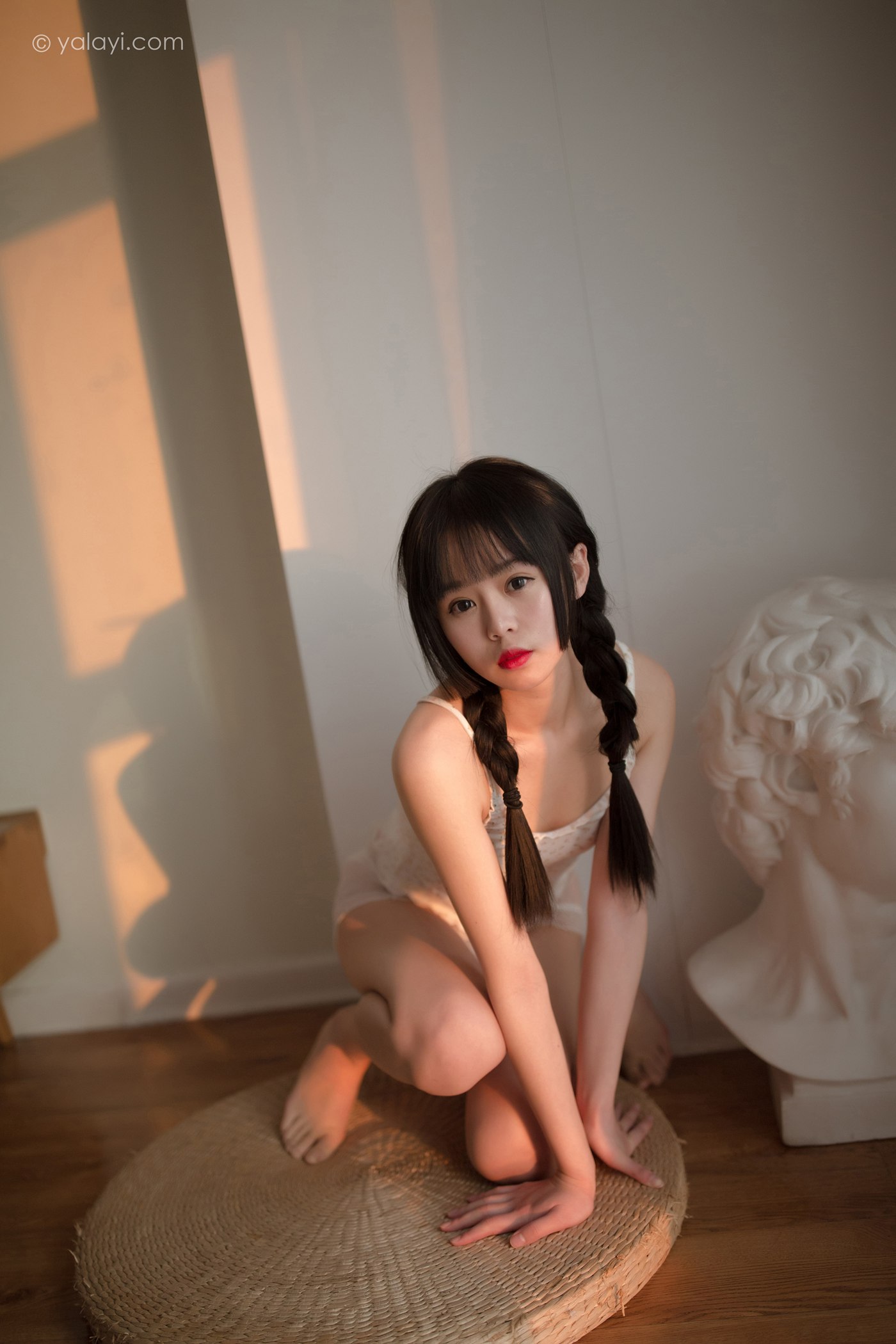 图片[32]-[YALAYI雅拉伊]2021.01.22 NO.755 零零后少女 小乖[39P] – 速更版-美库