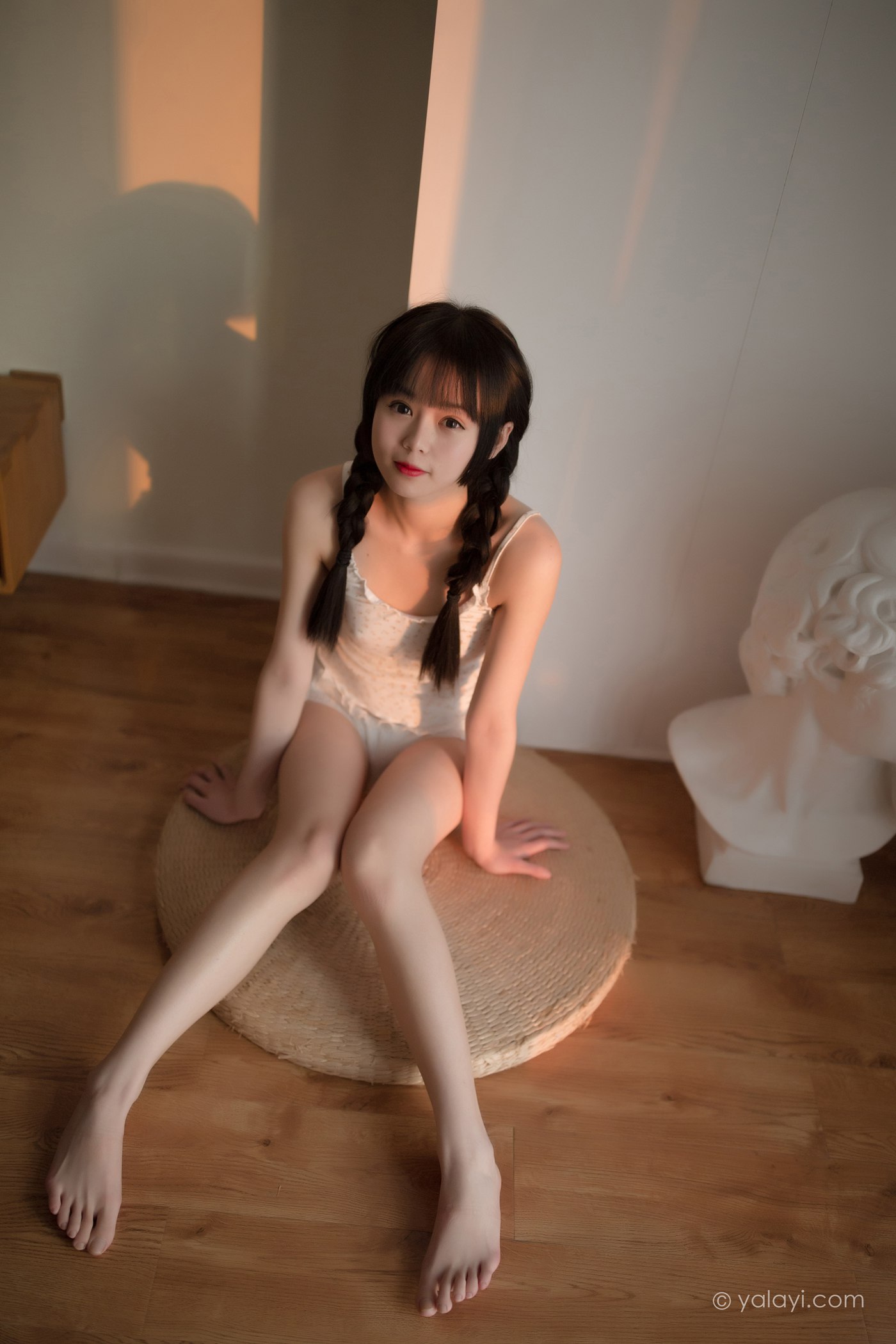 图片[35]-[YALAYI雅拉伊]2021.01.22 NO.755 零零后少女 小乖[39P] – 速更版-美库