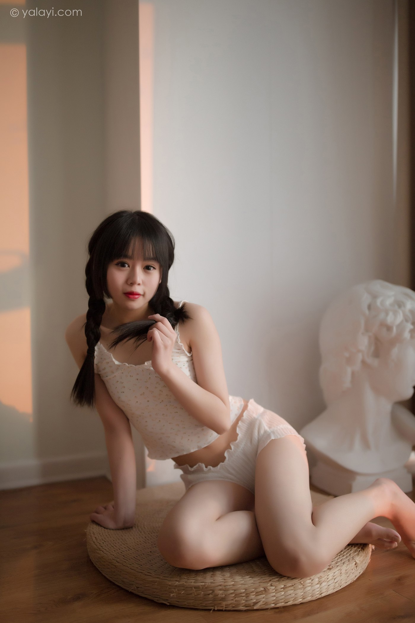 图片[41]-[YALAYI雅拉伊]2021.01.22 NO.755 零零后少女 小乖[39P] – 速更版-美库