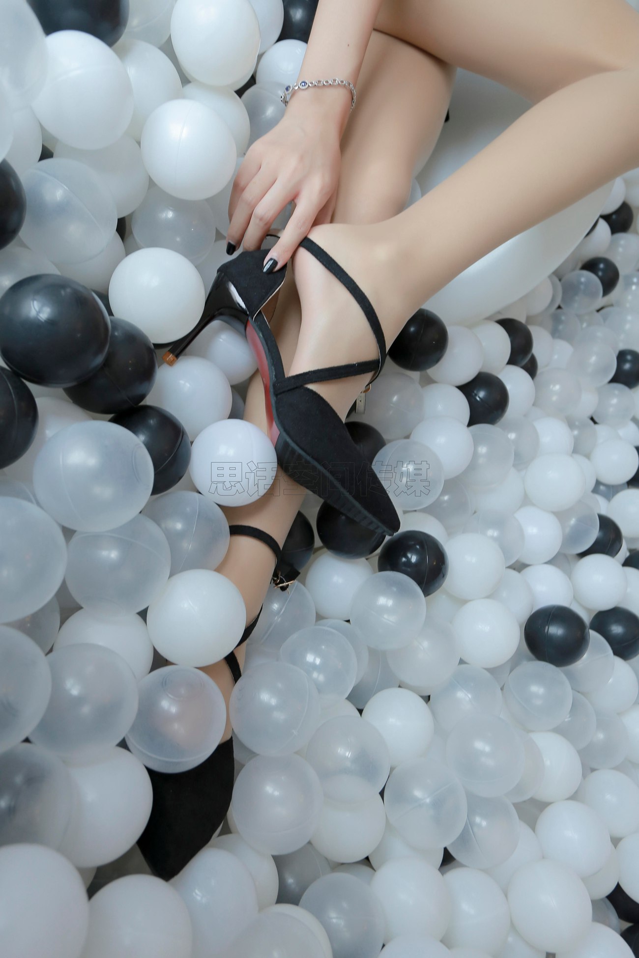 图片[17]-[SiHua思话]SJ001 曦然 泡泡球上的学姐[47P] – 速更版-美库