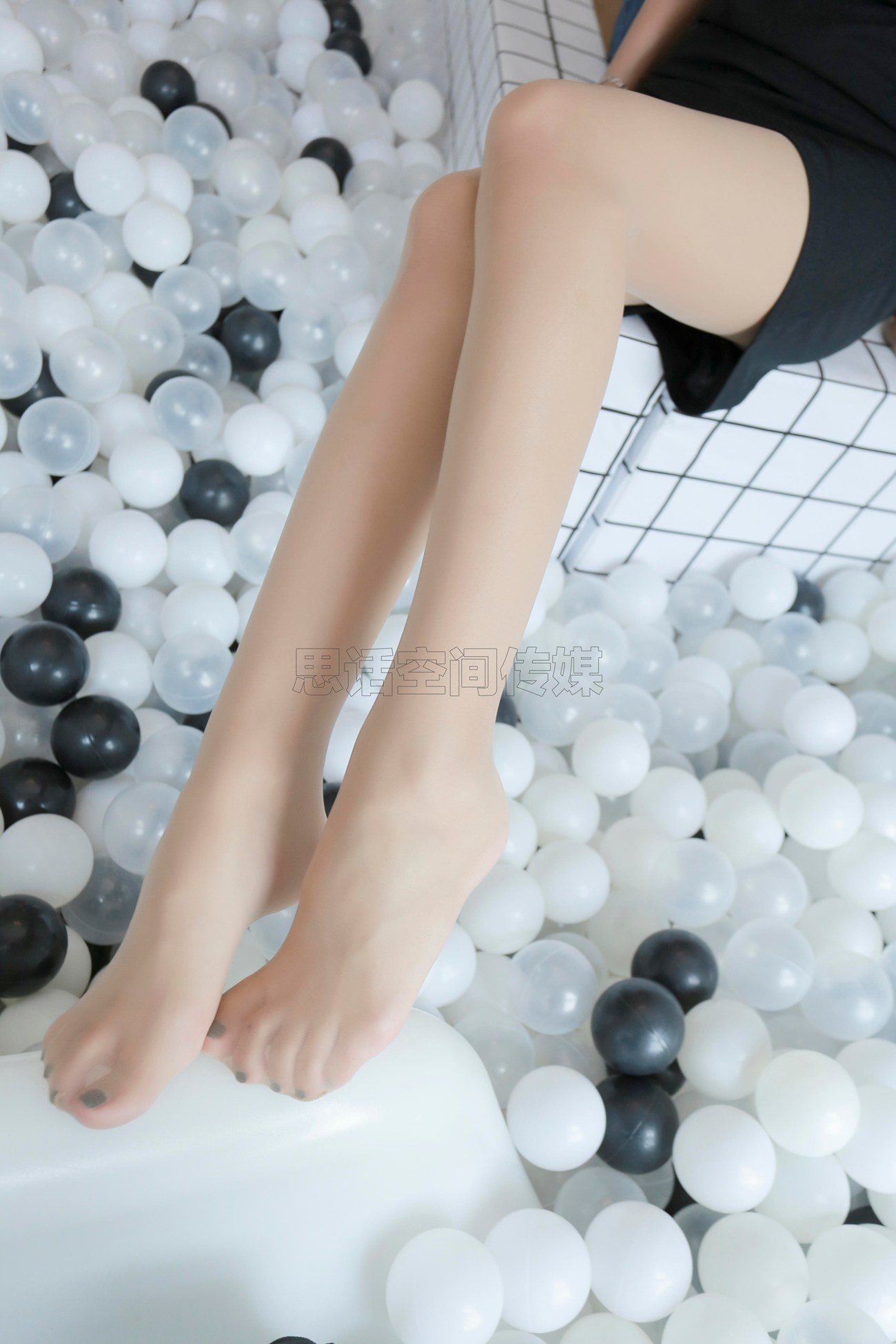 图片[29]-[SiHua思话]SJ001 曦然 泡泡球上的学姐[47P] – 速更版-美库