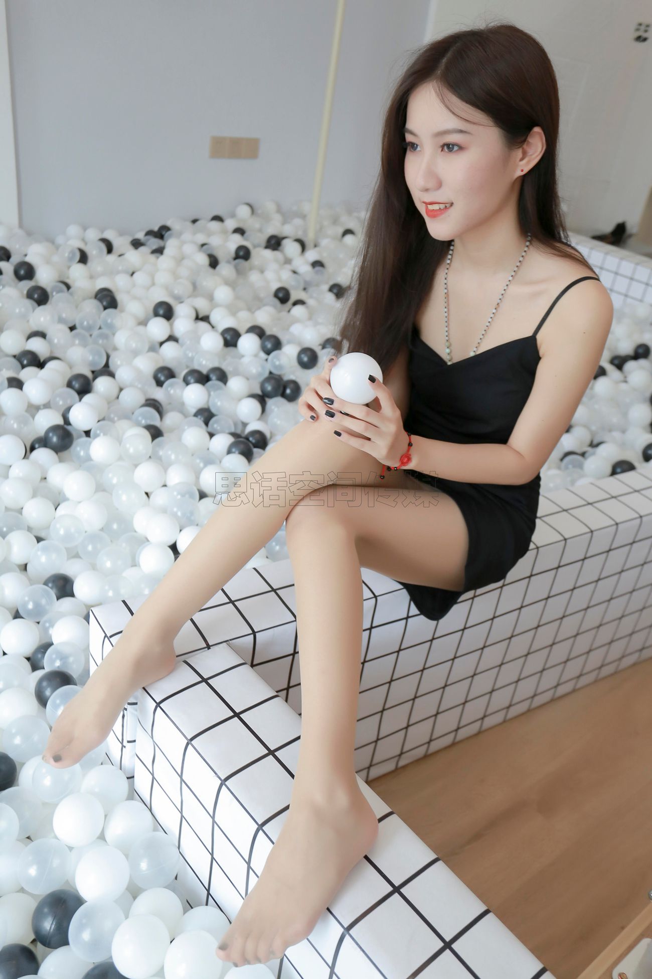 图片[36]-[SiHua思话]SJ001 曦然 泡泡球上的学姐[47P] – 速更版-美库