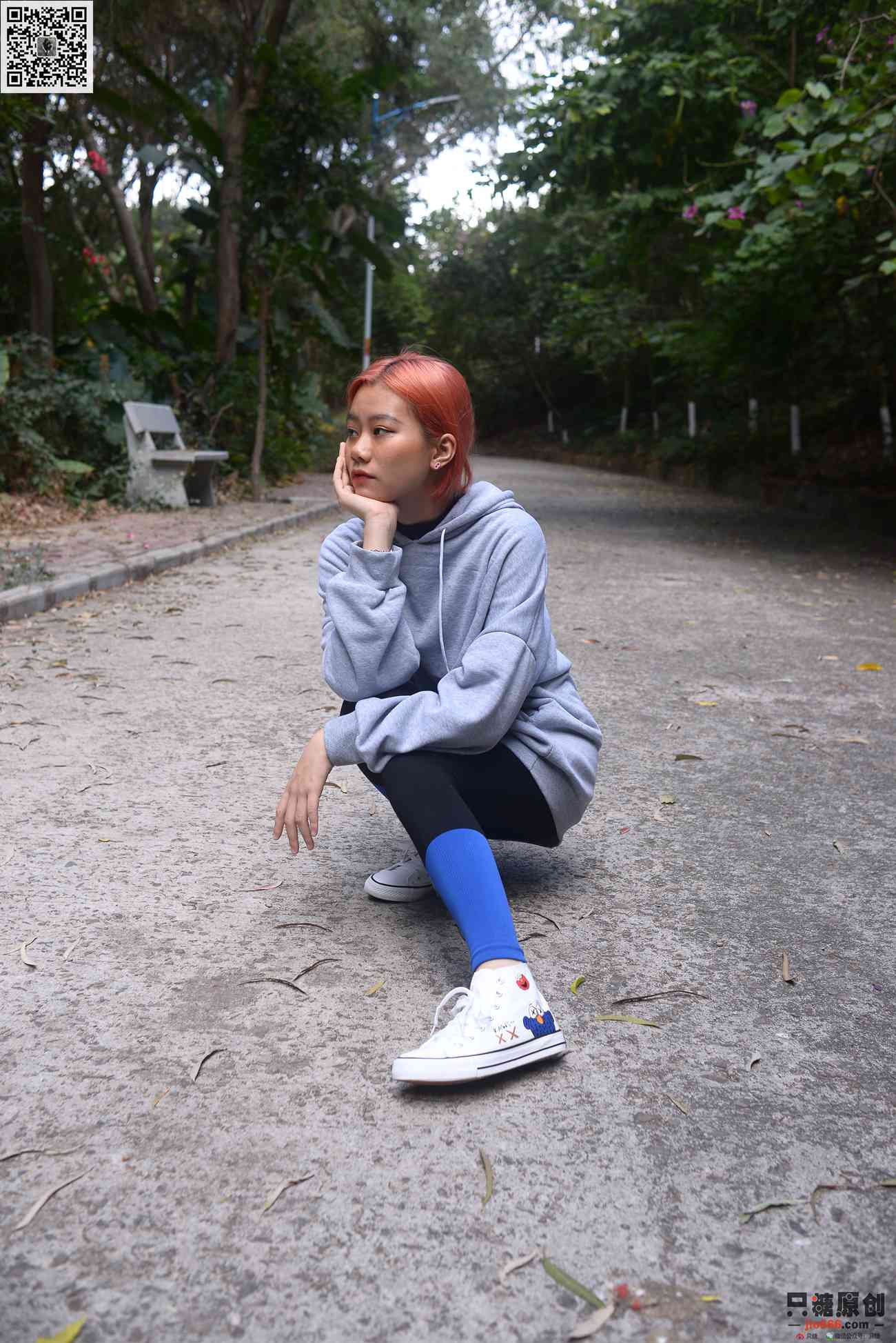 图片[15]-[只糖棉袜]NO.181 彤彤 满目青山，载月明归[176P] – 速更版-美库