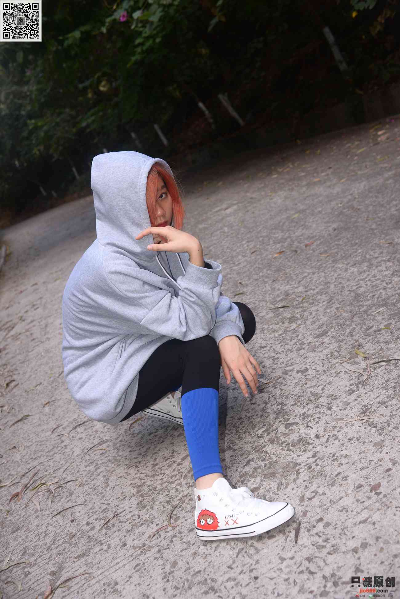 图片[23]-[只糖棉袜]NO.181 彤彤 满目青山，载月明归[176P] – 速更版-美库