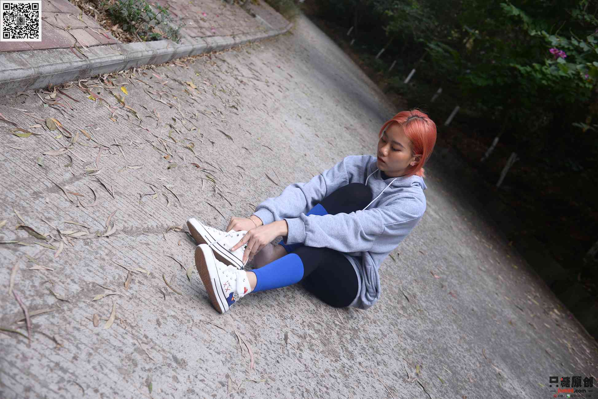 图片[174]-[只糖棉袜]NO.181 彤彤 满目青山，载月明归[176P] – 速更版-美库