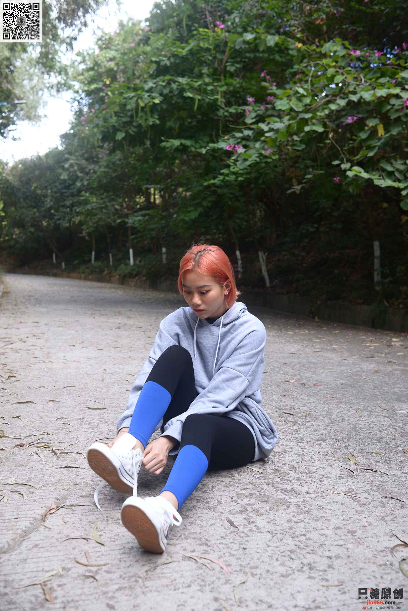 图片[175]-[只糖棉袜]NO.181 彤彤 满目青山，载月明归[176P] – 速更版-美库