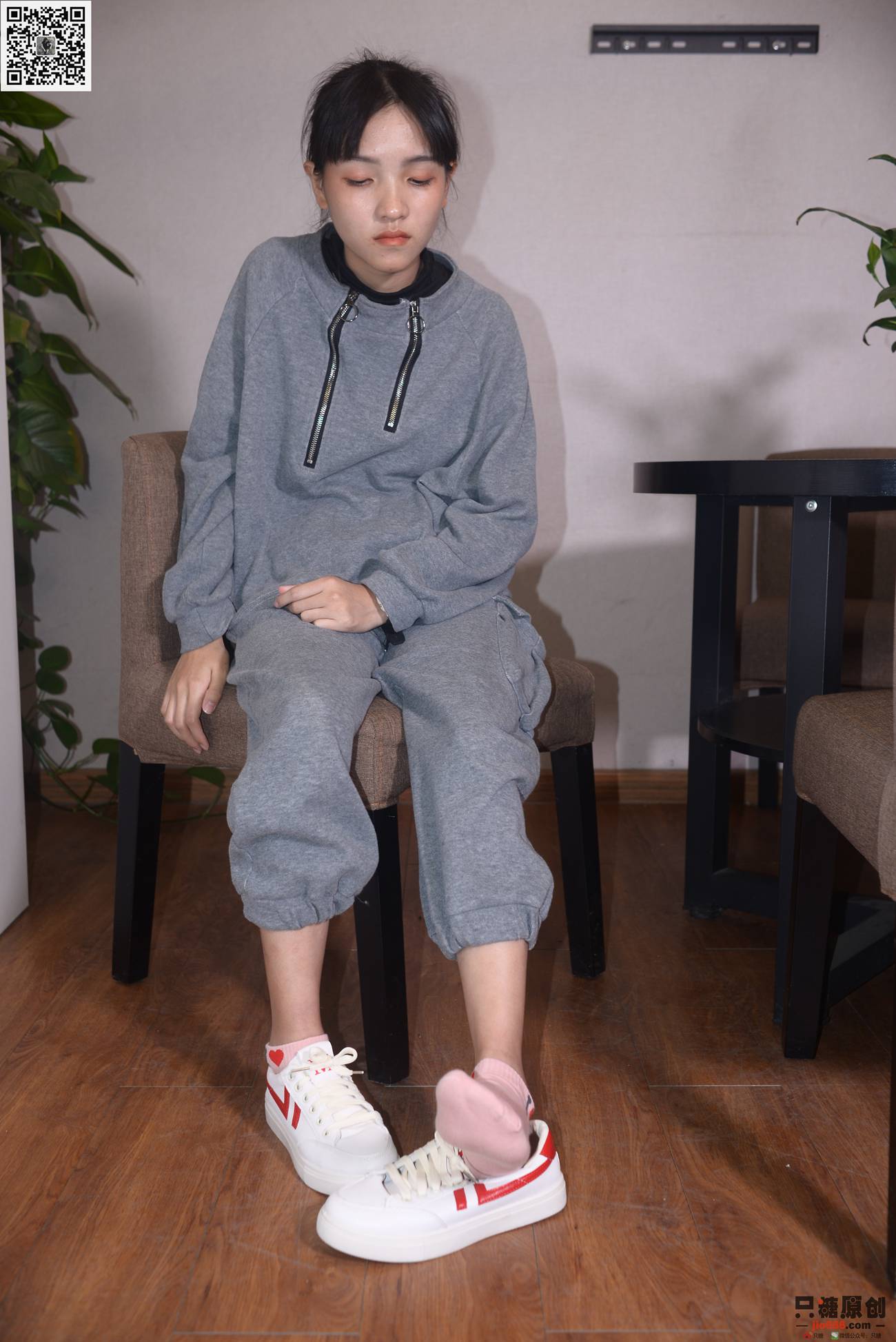 图片[83]-[只糖棉袜]NO.184 点点 愿你认真生活不负可爱[191P] – 速更版-美库