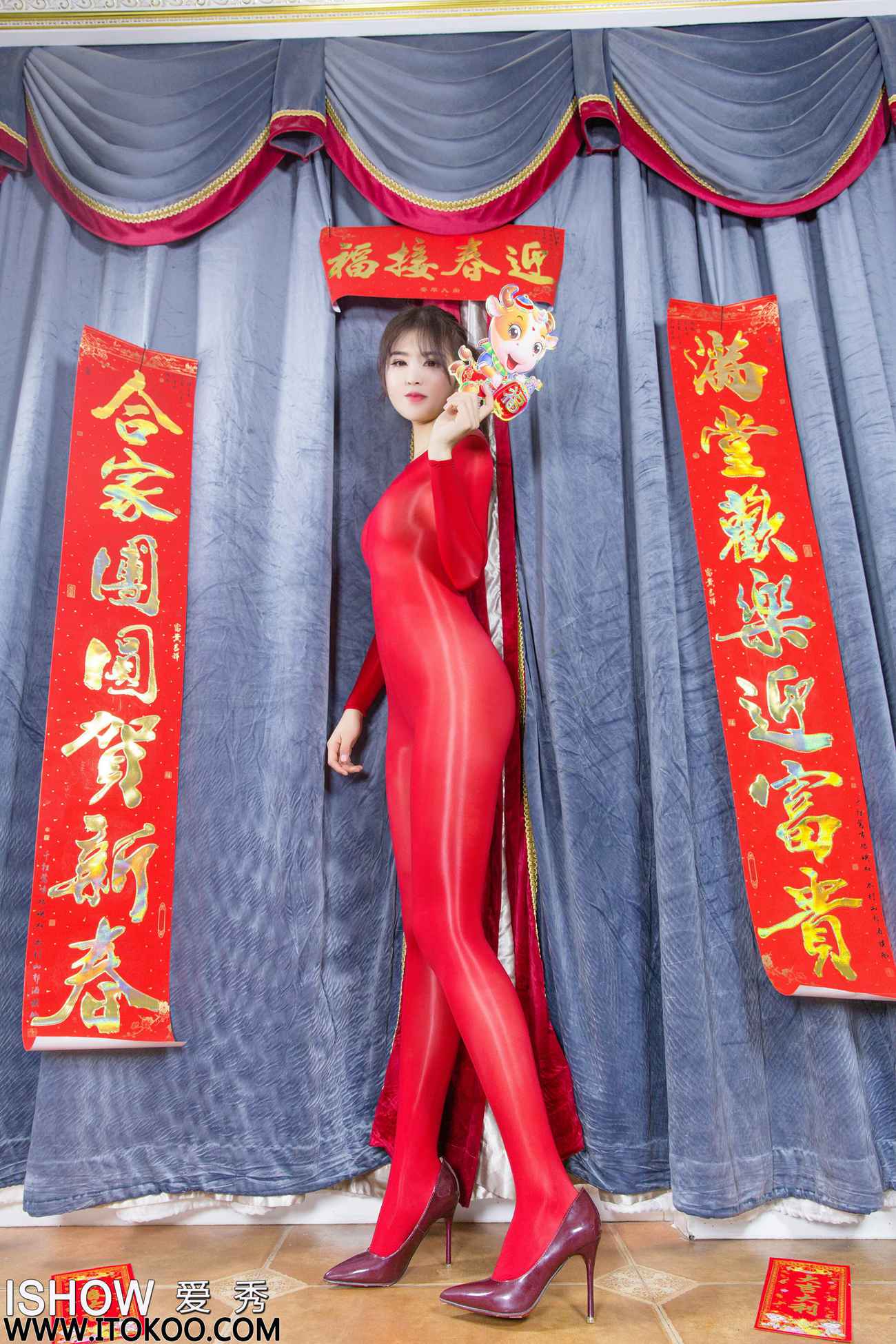 图片[23]-[ISHOW爱秀]  2021-02-11 NO.253 杨伊伊Eva Happy 牛 Year [31P] – 速更版-美库