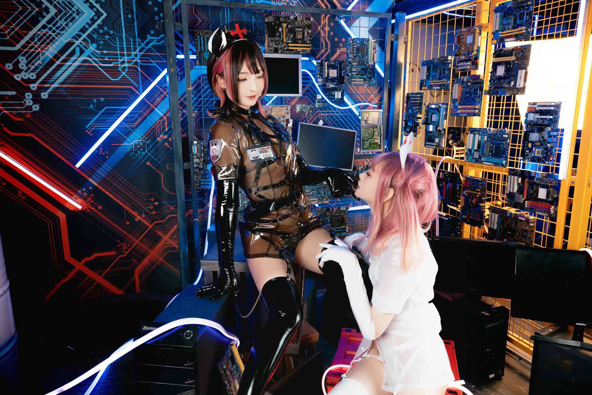 图片[12]-神楽坂真冬 第三季《無色哲学》透明黑白护士双人 – 速更版-美库