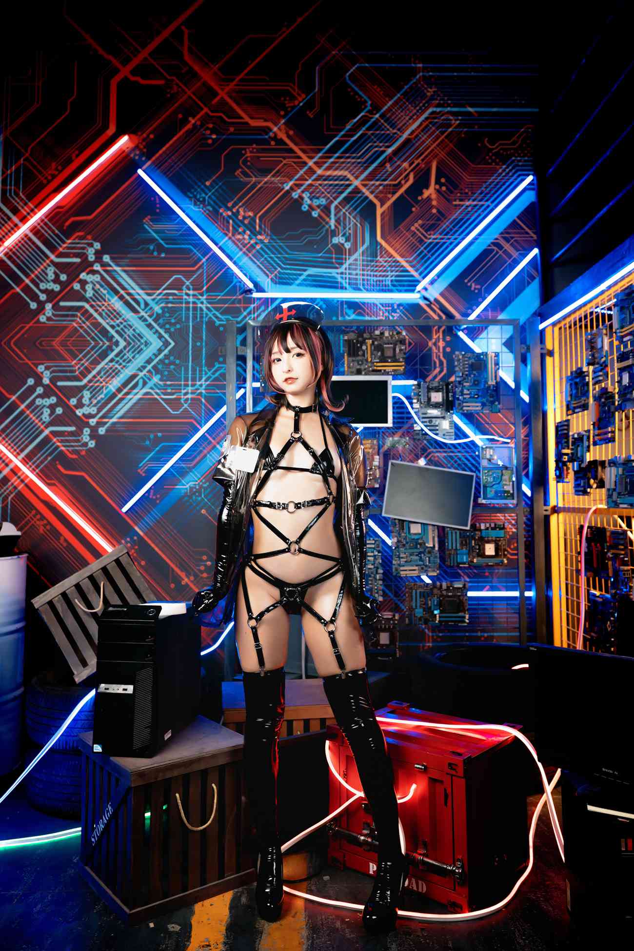 图片[88]-神楽坂真冬 第三季《無色哲学》透明黑白护士双人 – 速更版-美库