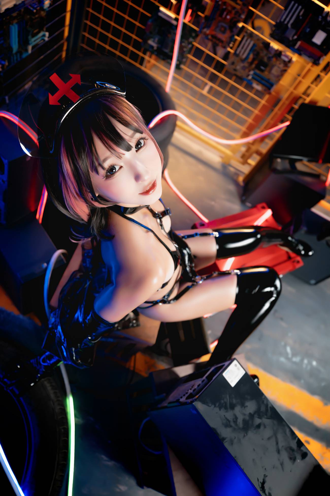 图片[109]-神楽坂真冬 第三季《無色哲学》透明黑白护士双人 – 速更版-美库