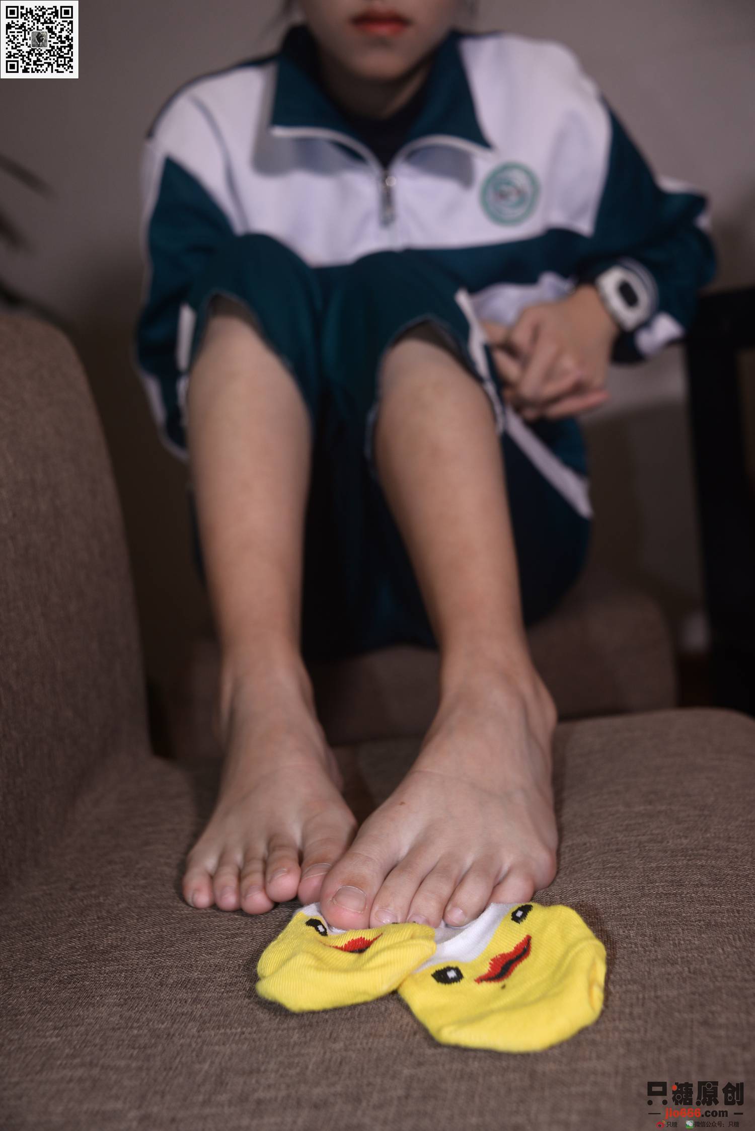 图片[35]-[只糖棉袜]NO.193 点点 岁末将至，敬颂冬绥[176P] – 速更版-美库